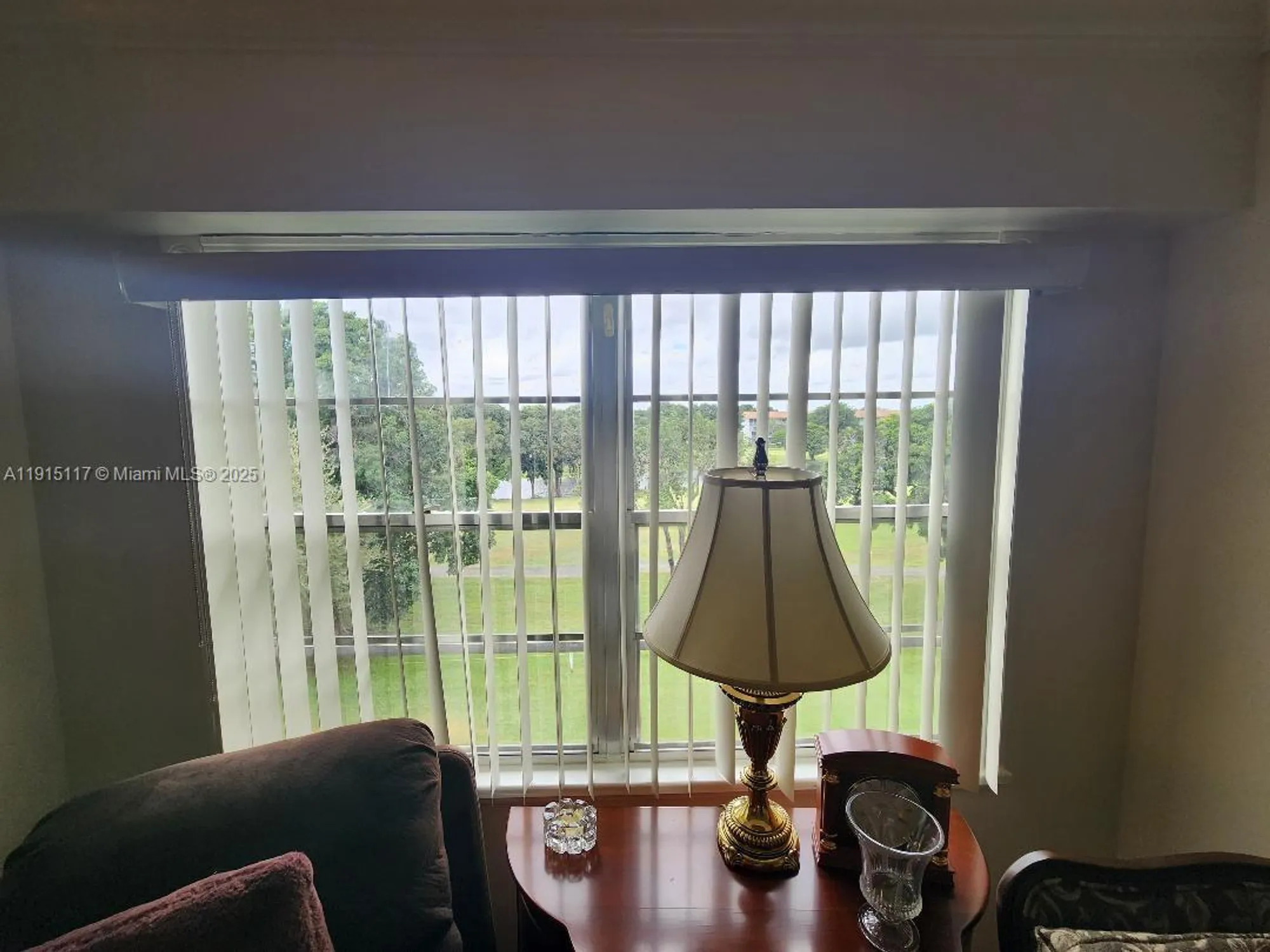 Property Slideshow image 8 of 13 | 300 sw 130th ter b412, Pembroke Pines, FL, 33027