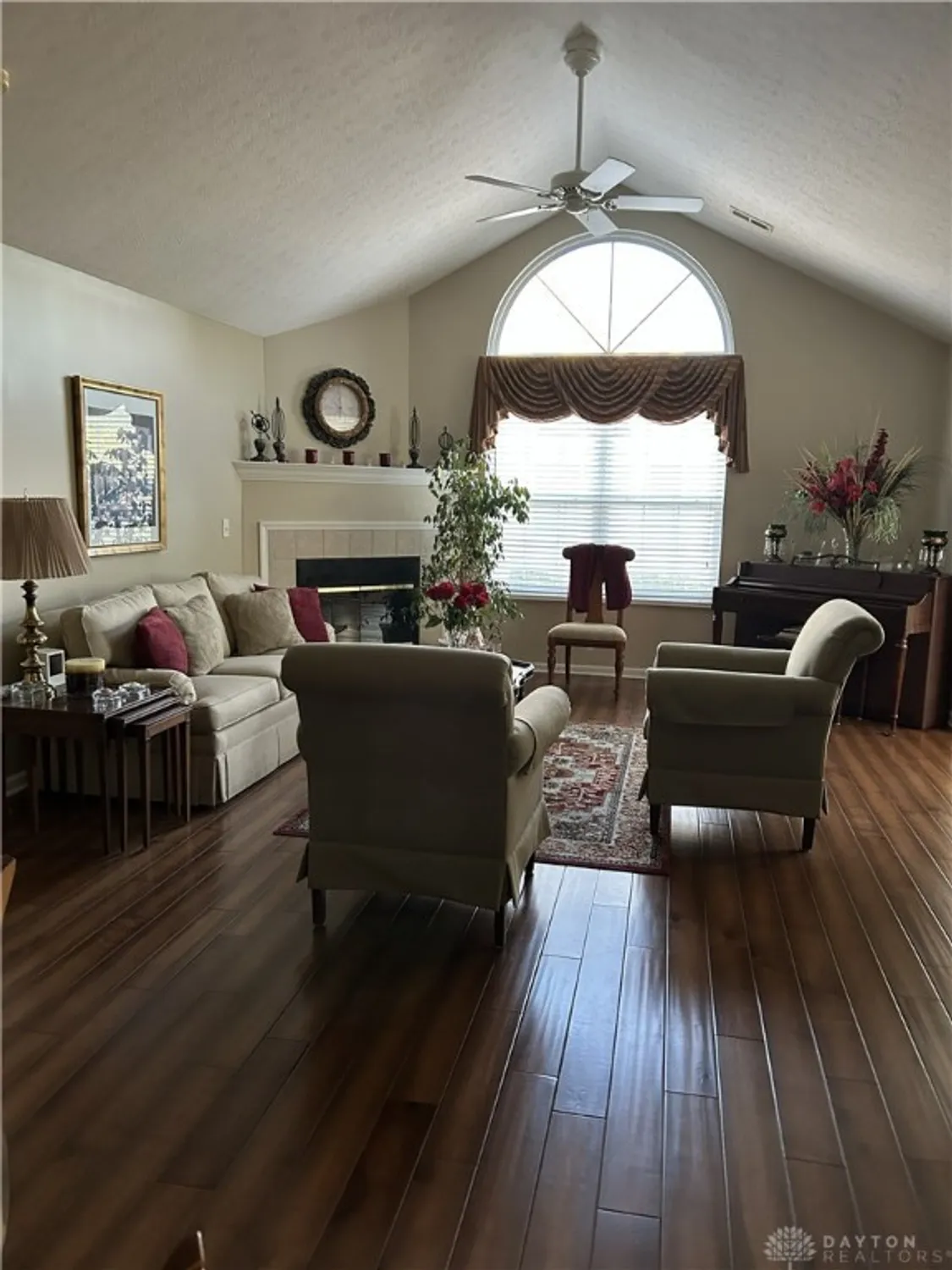 Property Slideshow image 2 of 9 | 5051 crescent ridge dr 5, Clayton, OH, 45315