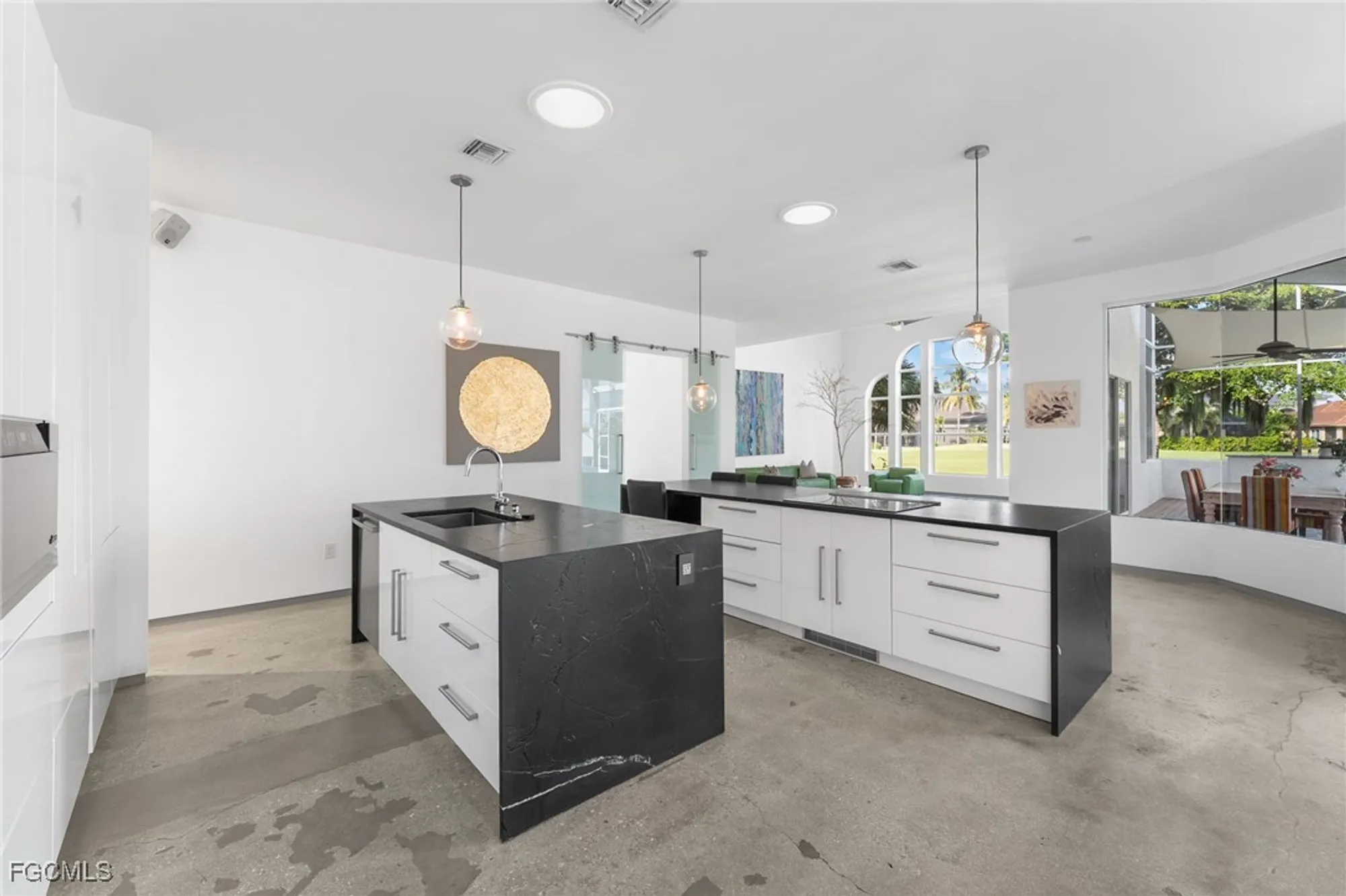 Property Slideshow image 17 of 50 | 11510 compass point dr, Fort Myers, FL, 33908