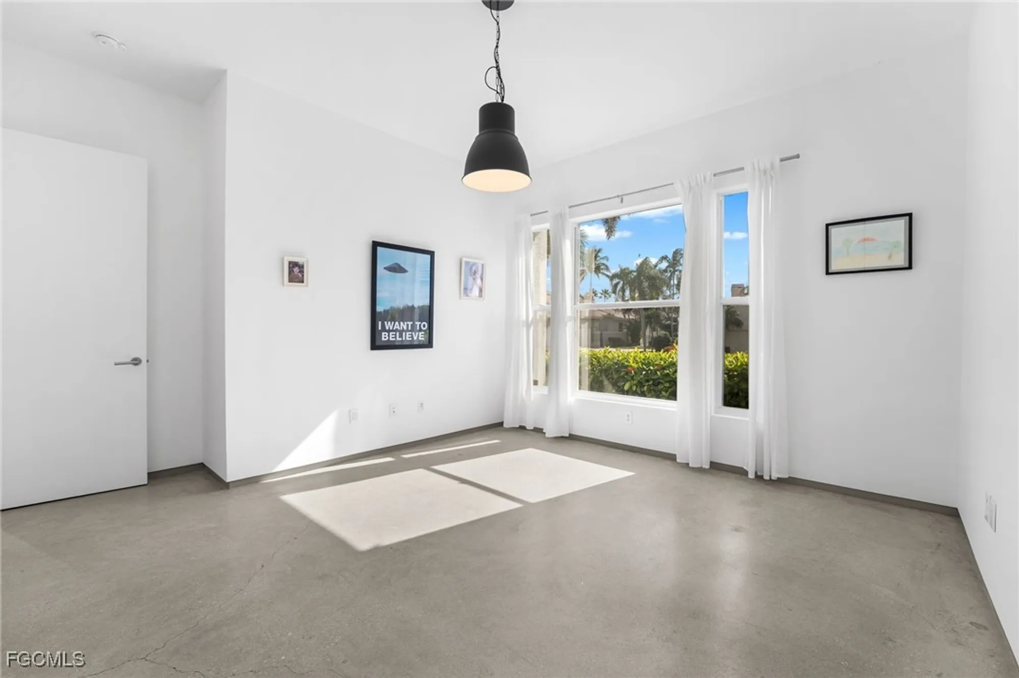 Property Slideshow image 29 of 50 | 11510 compass point dr, Fort Myers, FL, 33908