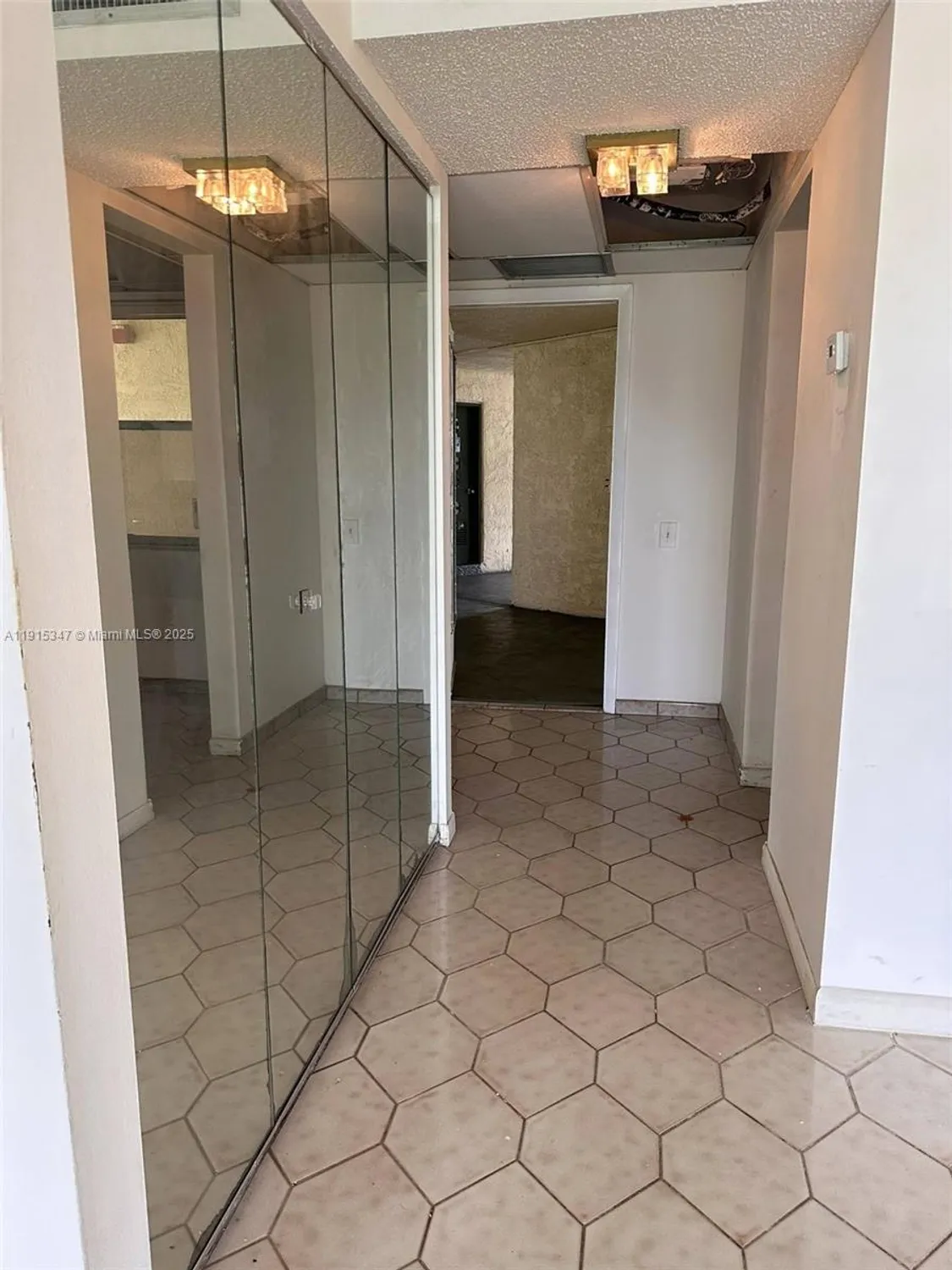 Property Slideshow image 15 of 38 | 9090 lime bay blvd 106, Tamarac, FL, 33321