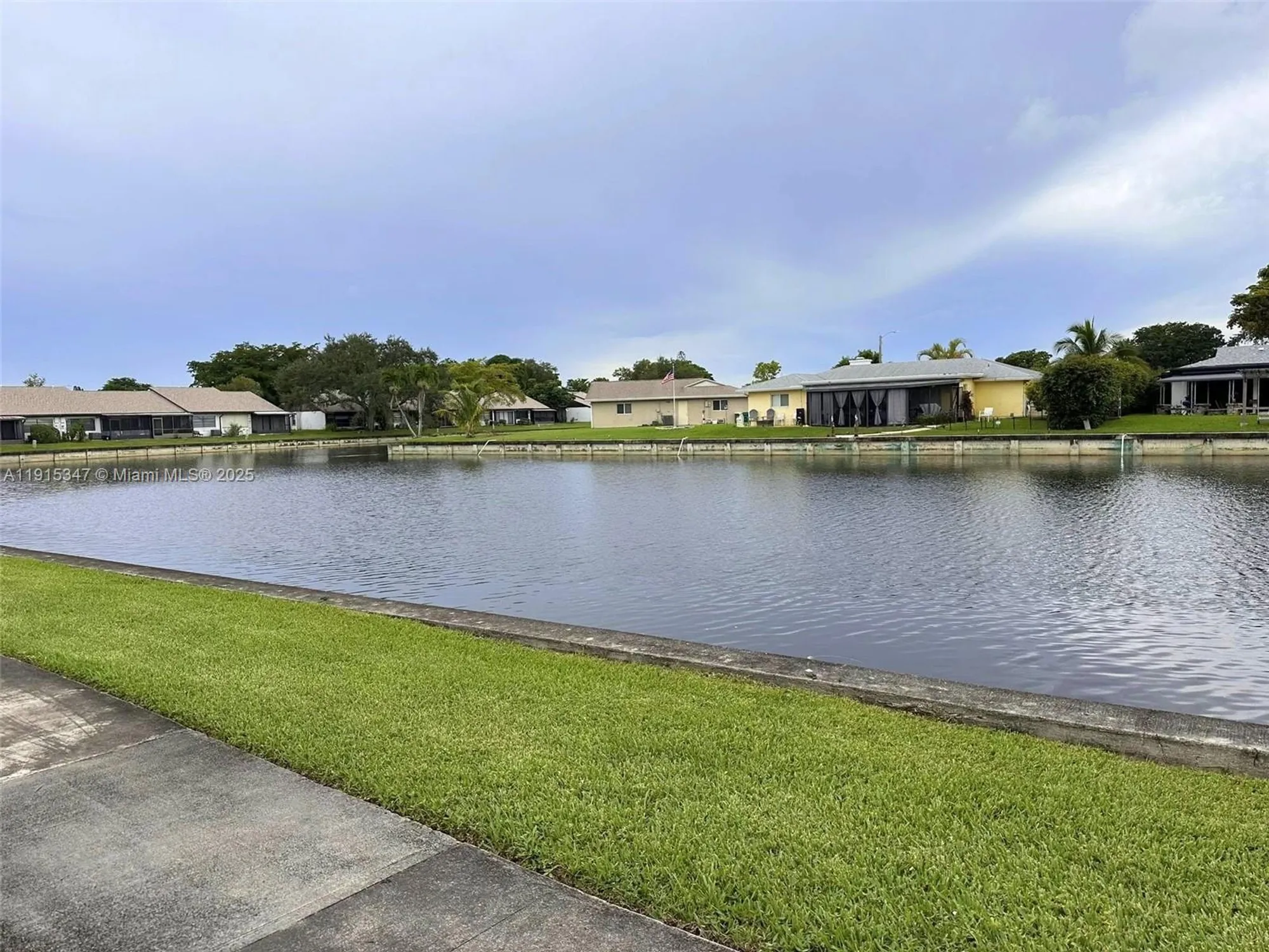 Property Slideshow image 29 of 38 | 9090 lime bay blvd 106, Tamarac, FL, 33321