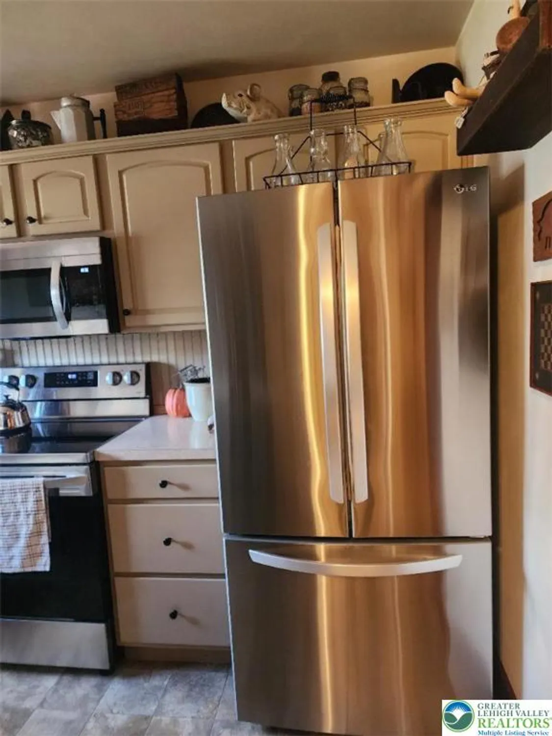 Property Slideshow image 21 of 22 | 2735 upstream farm rd, Forks Twp, PA, 18040