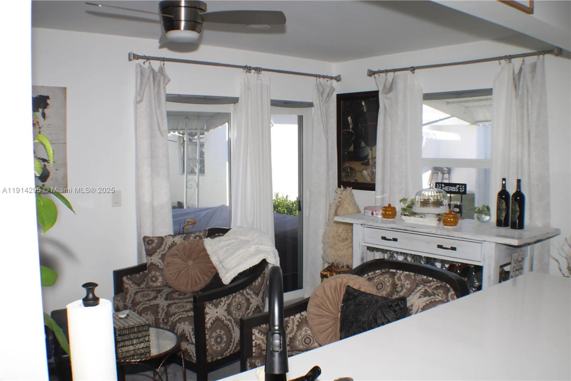 Property Slideshow image 24 of 30 | 1511 alfred dr, Boynton Beach, FL, 33426