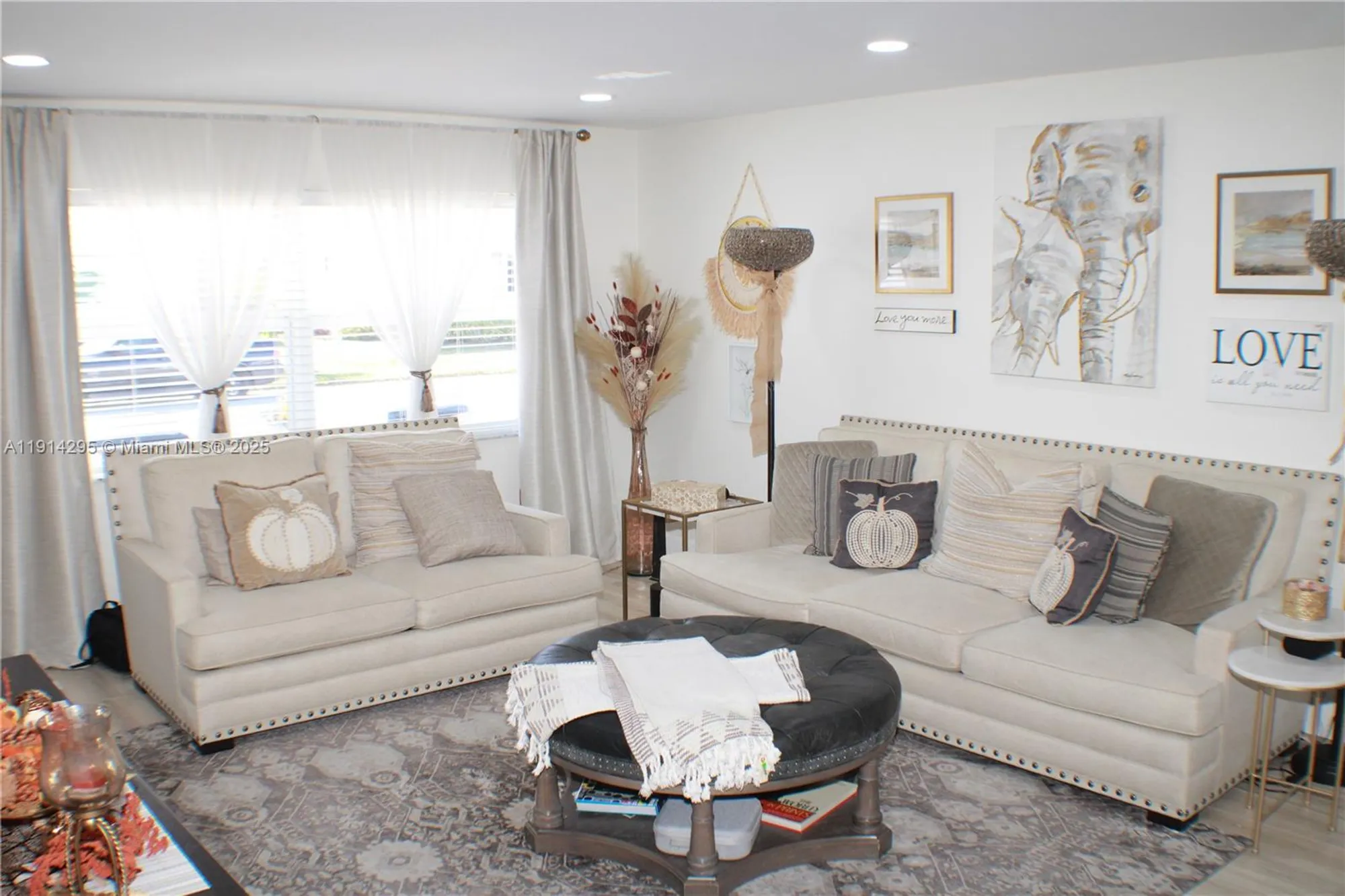 Property Slideshow image 7 of 30 | 1511 alfred dr, Boynton Beach, FL, 33426