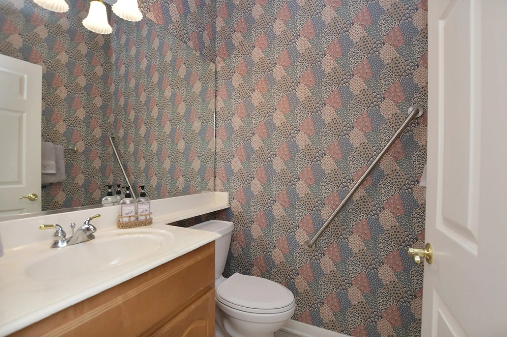 Property Slideshow image 16 of 30 | 108 high trail dr, Georgetown, TX, 78633