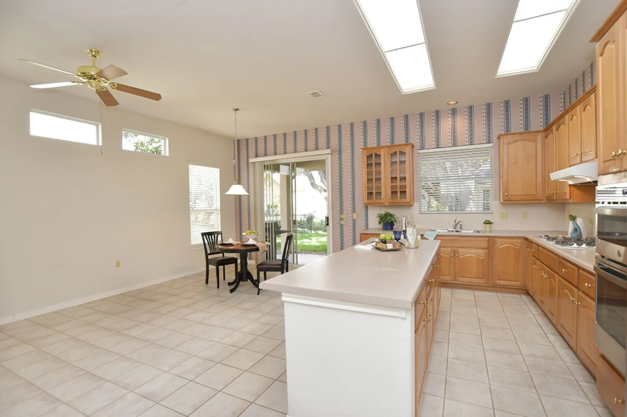 Property Slideshow image 10 of 30 | 108 high trail dr, Georgetown, TX, 78633