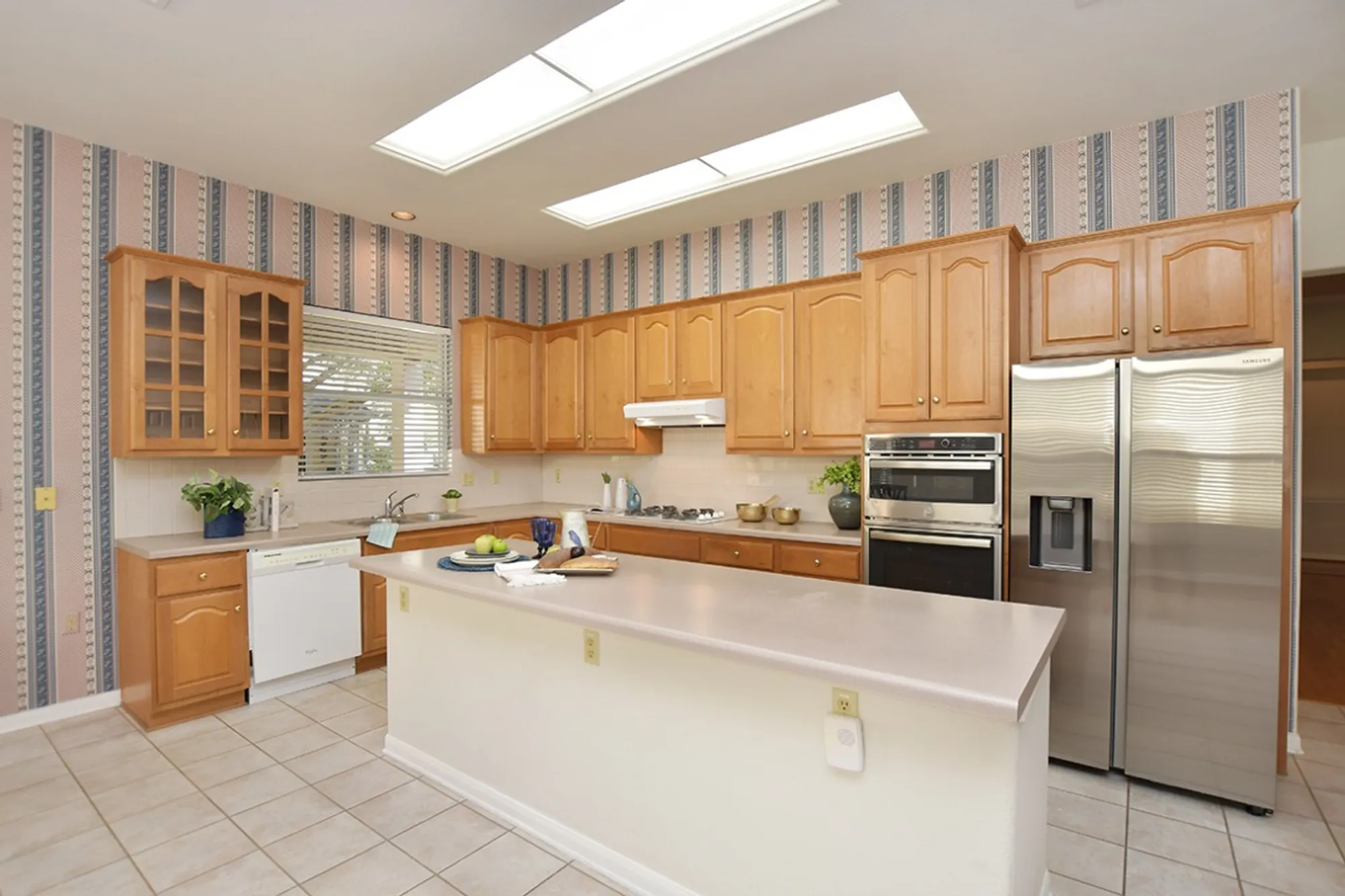 Property Slideshow image 12 of 30 | 108 high trail dr, Georgetown, TX, 78633