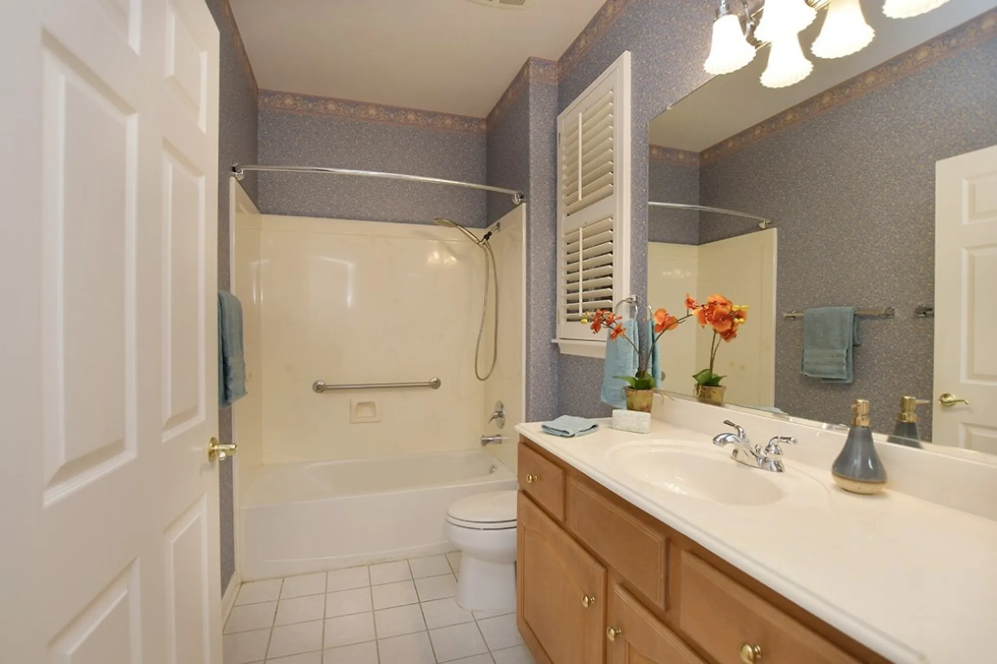 Property Slideshow image 26 of 30 | 108 high trail dr, Georgetown, TX, 78633