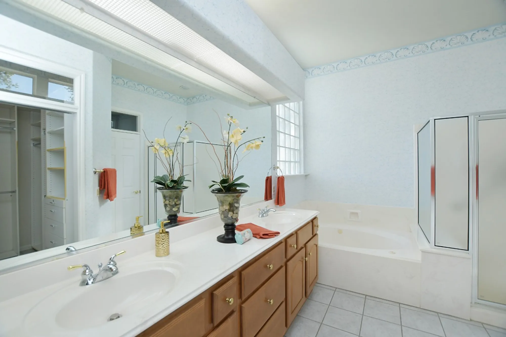 Property Slideshow image 21 of 30 | 108 high trail dr, Georgetown, TX, 78633