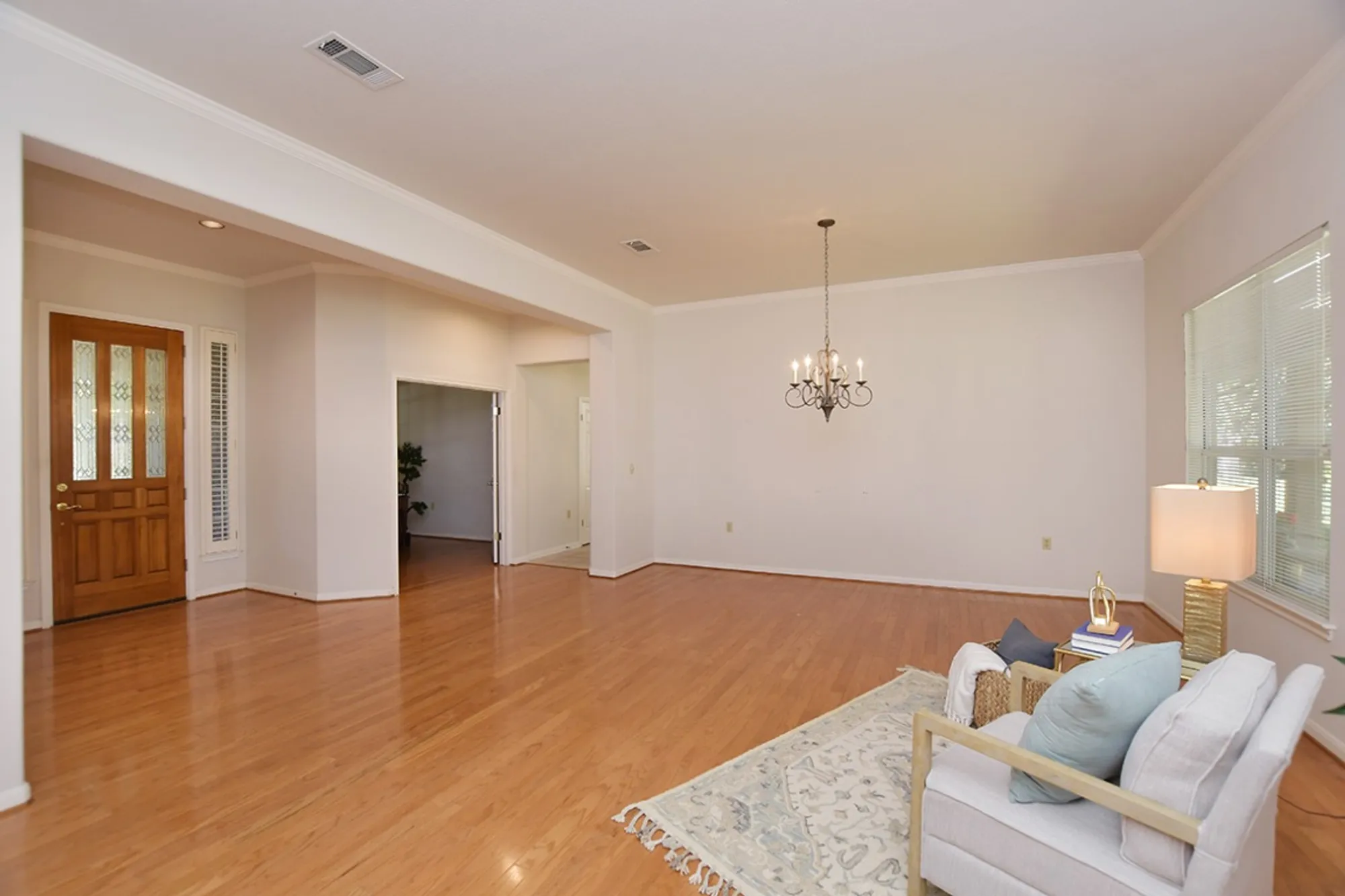 Property Slideshow image 5 of 30 | 108 high trail dr, Georgetown, TX, 78633