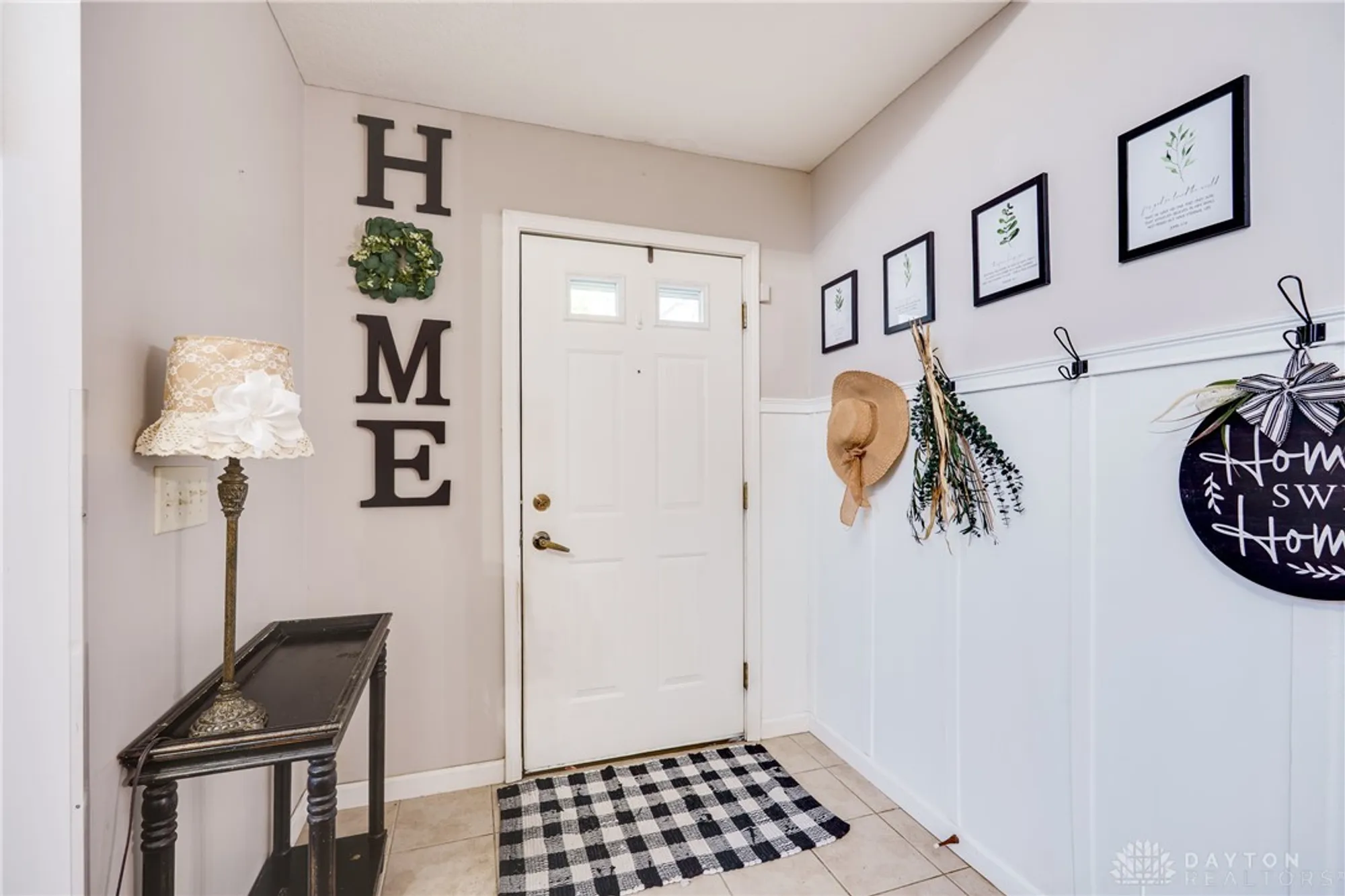 Property Slideshow image 5 of 34 | 5077 crescent ridge dr 7, Clayton, OH, 45315