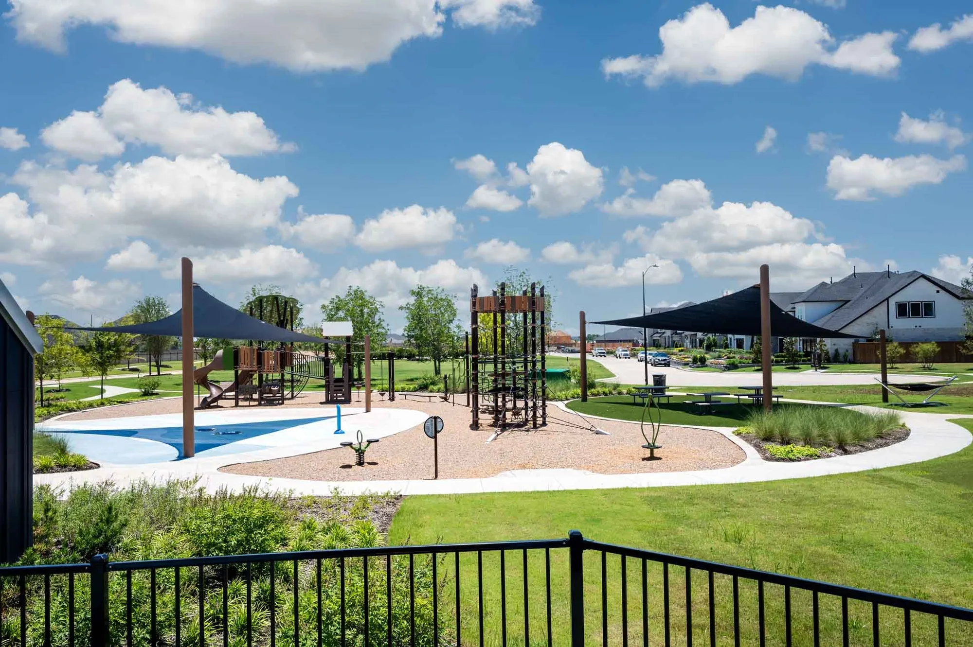 Property Slideshow image 11 of 12 | 7911 oakside ct, Fulshear, TX, 77441