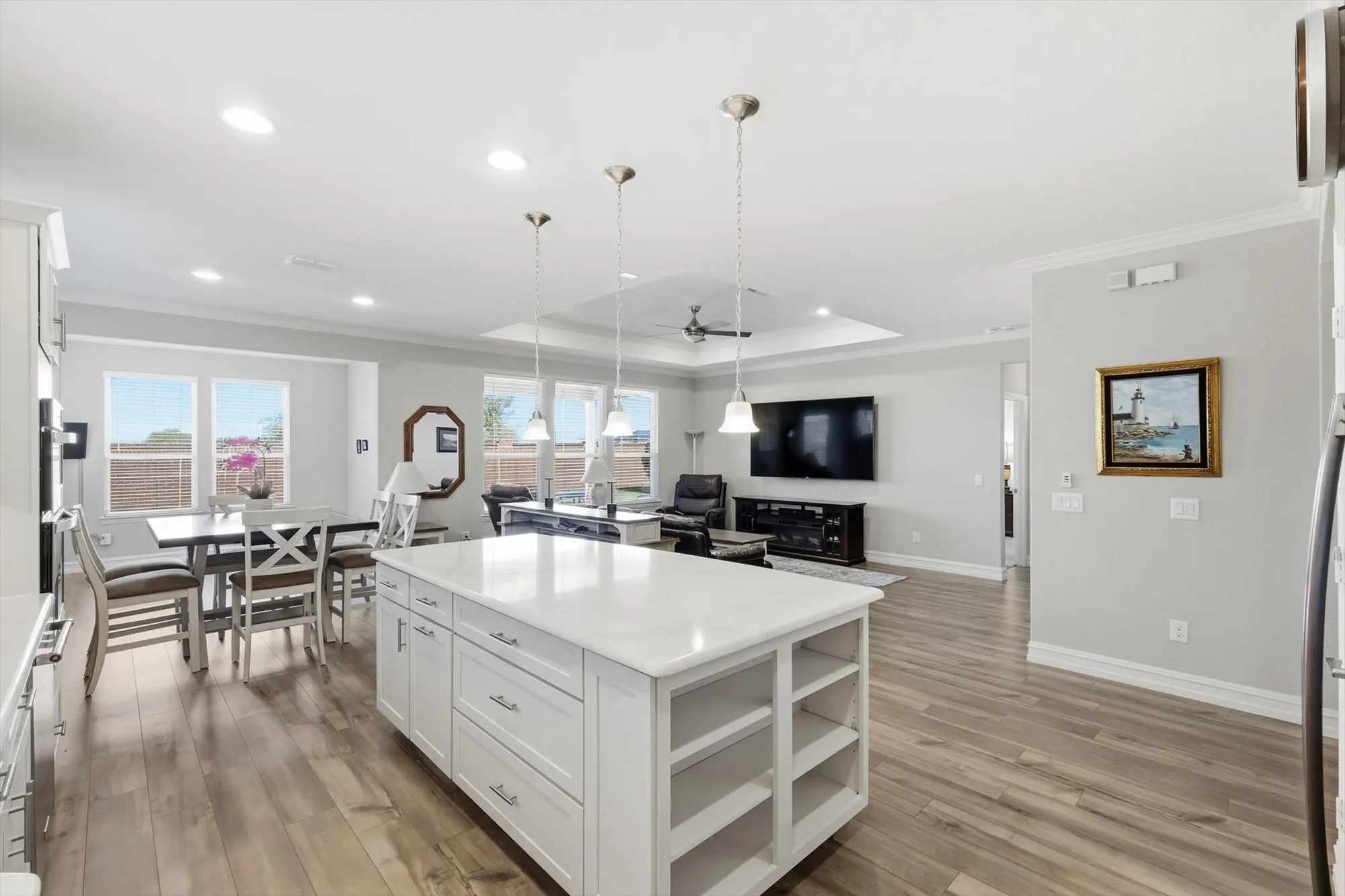 Property Slideshow image 3 of 40 | 1678 bentwater ln, Frisco, TX, 75036