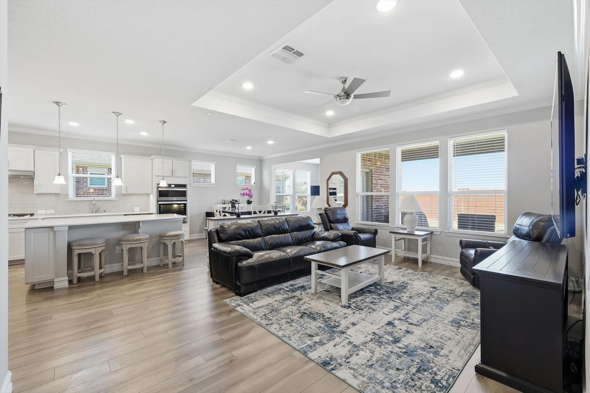 Property Slideshow image 9 of 40 | 1678 bentwater ln, Frisco, TX, 75036