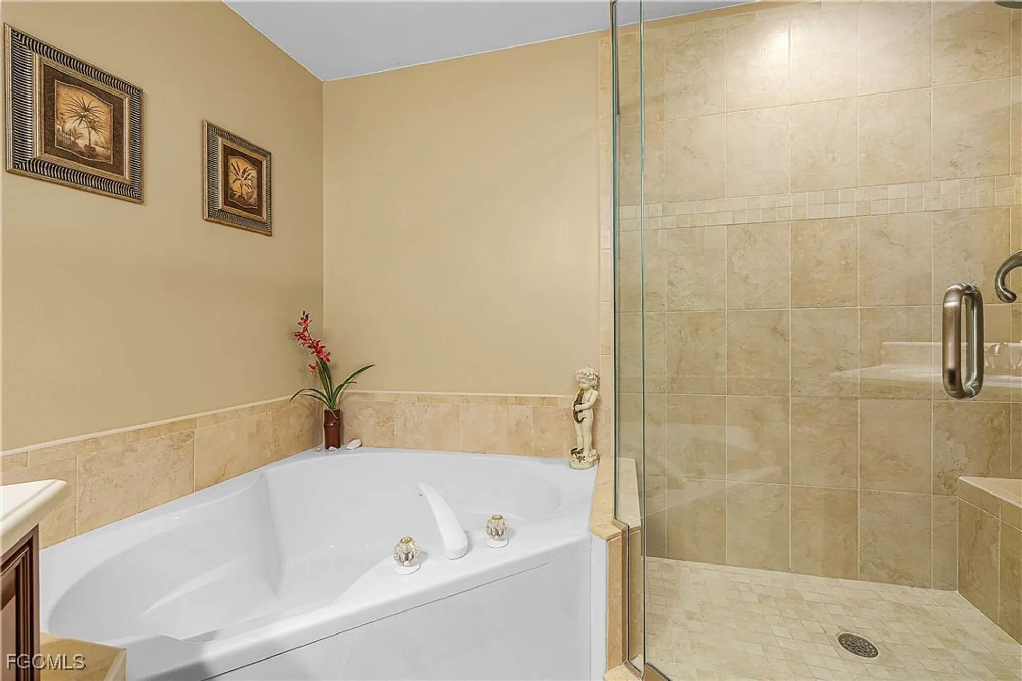 Property Slideshow image 18 of 30 | 11261 jacana ct 1807, Fort Myers, FL, 33908