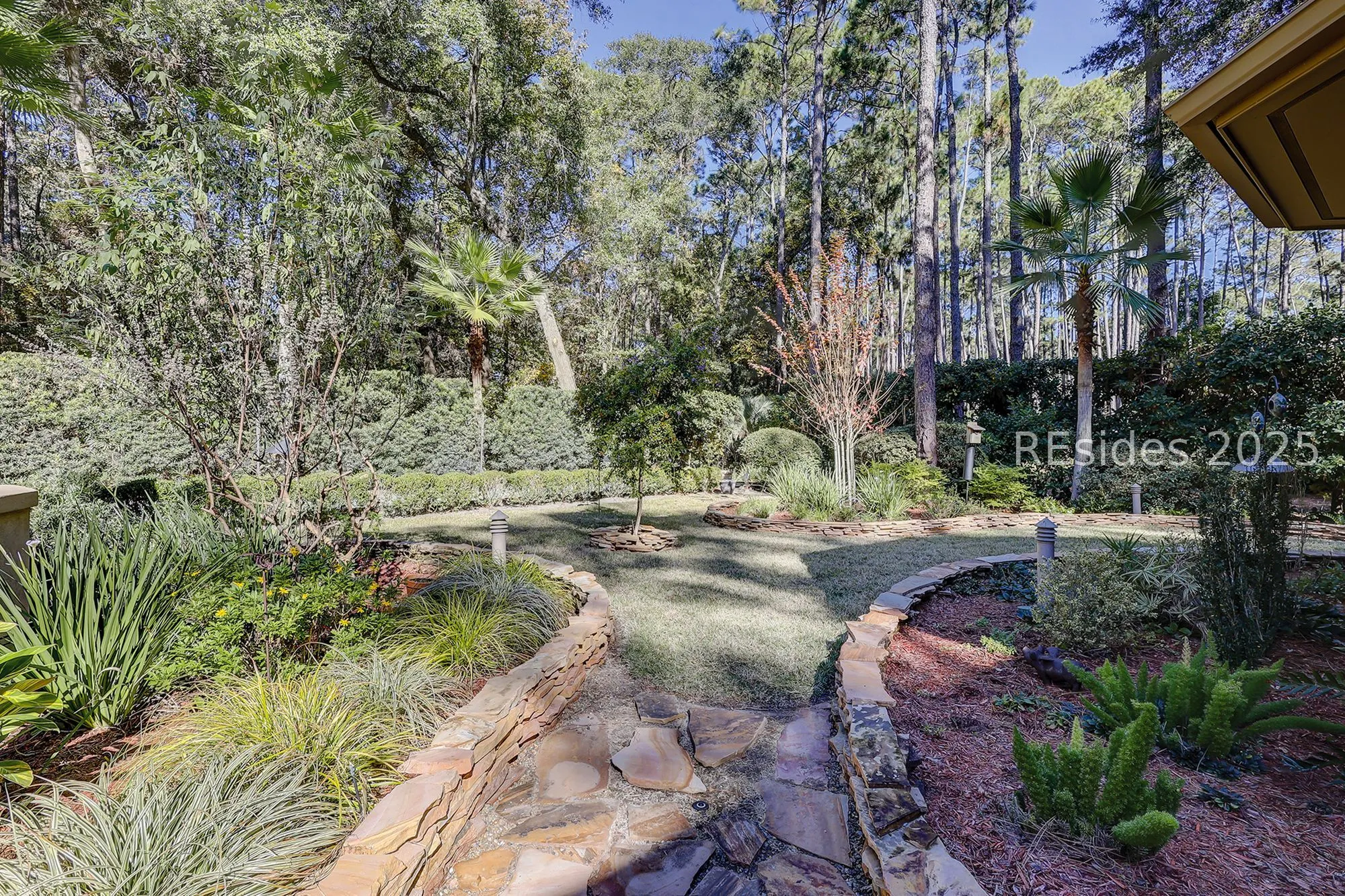 Property Slideshow image 3 of 60 | 7 ivory gull pl, Hilton Head Island, SC, 29926