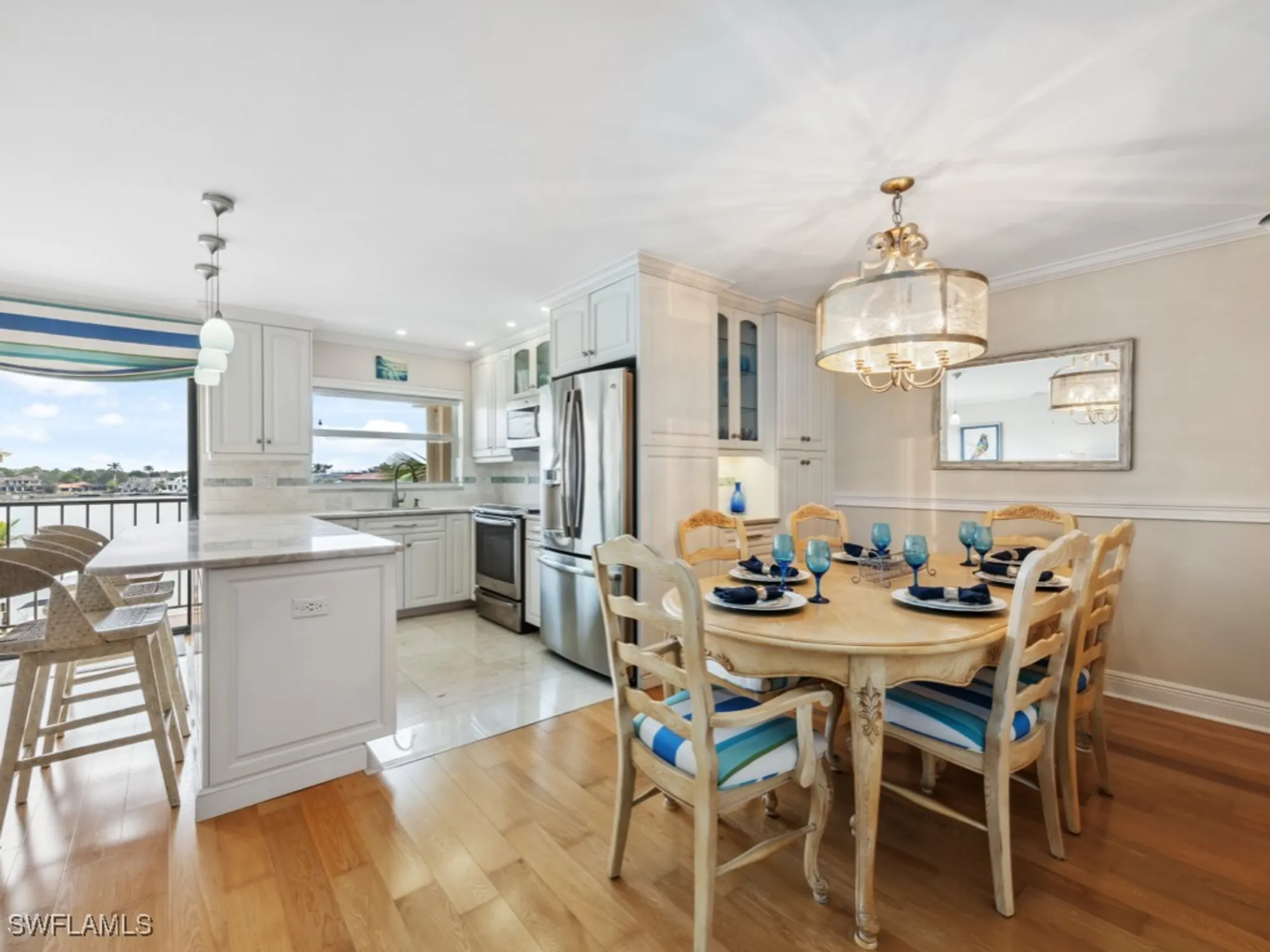 Property Slideshow image 10 of 29 | 3200 gulf shore blvd n apt 407, Naples, FL, 34103