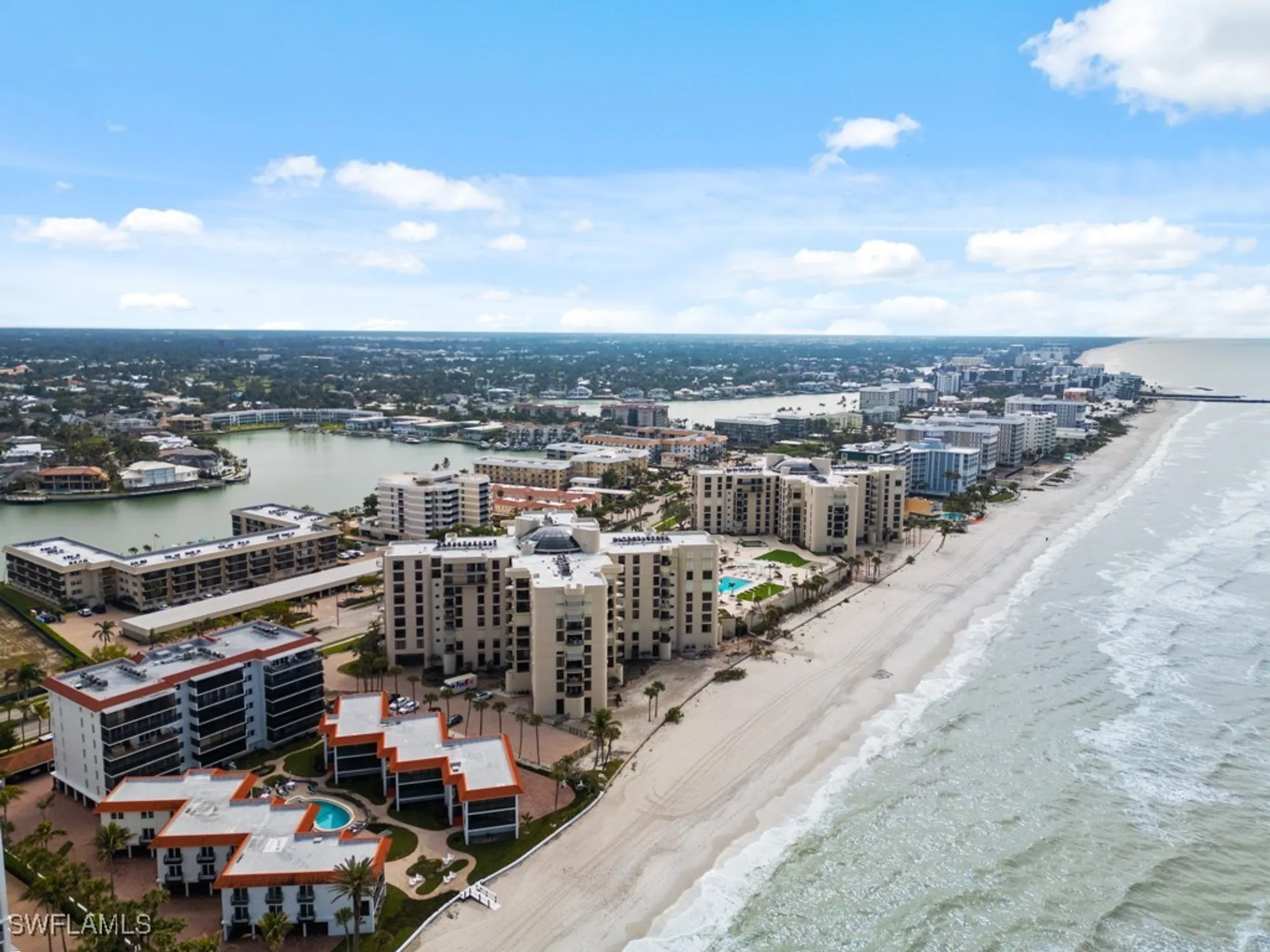 Property Slideshow image 26 of 29 | 3200 gulf shore blvd n apt 407, Naples, FL, 34103