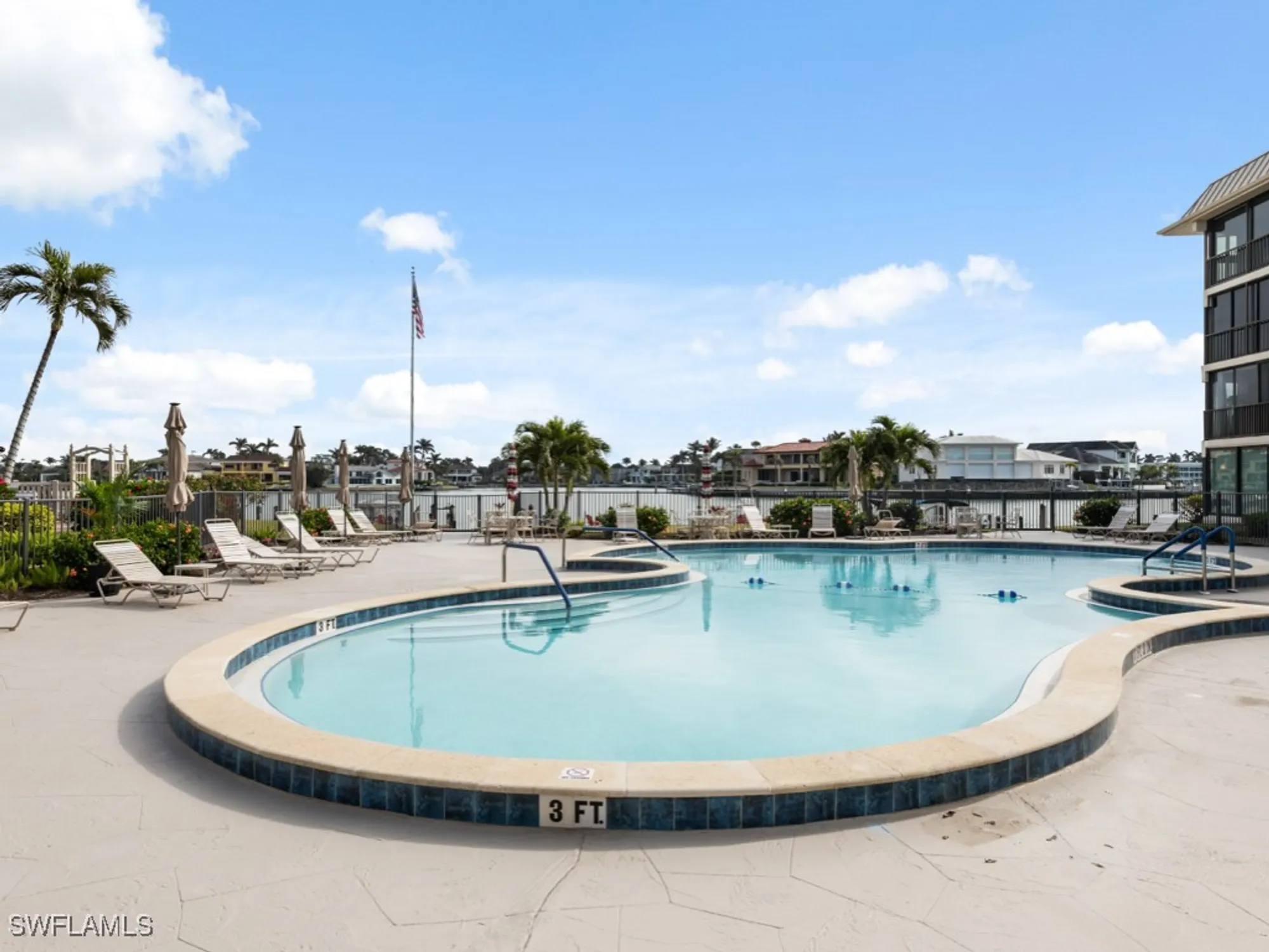 Property Slideshow image 29 of 29 | 3200 gulf shore blvd n apt 407, Naples, FL, 34103