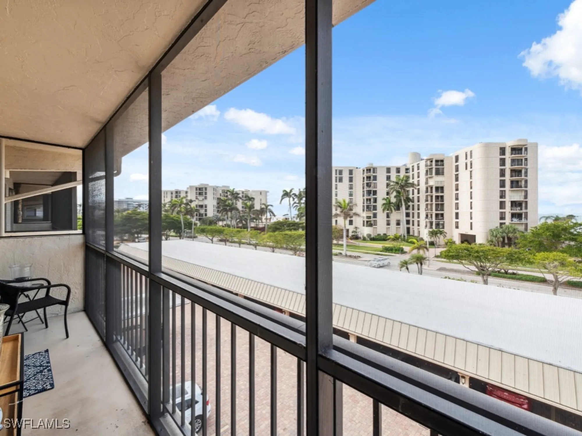 Property Slideshow image 20 of 29 | 3200 gulf shore blvd n apt 407, Naples, FL, 34103