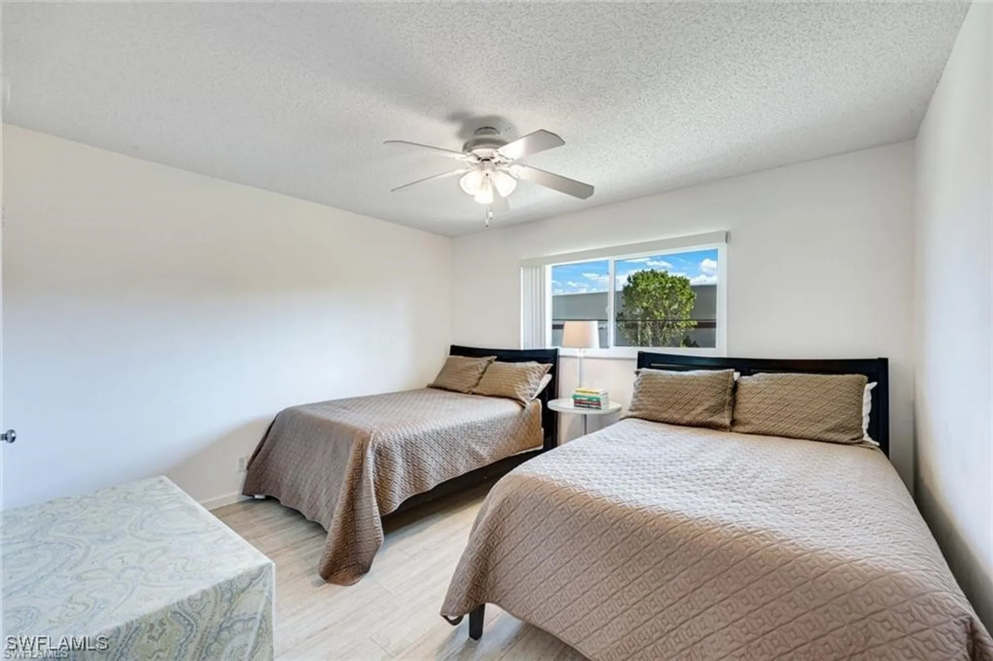 Property Slideshow image 17 of 31 | 2000 alamanda dr 206, Naples, FL, 34102
