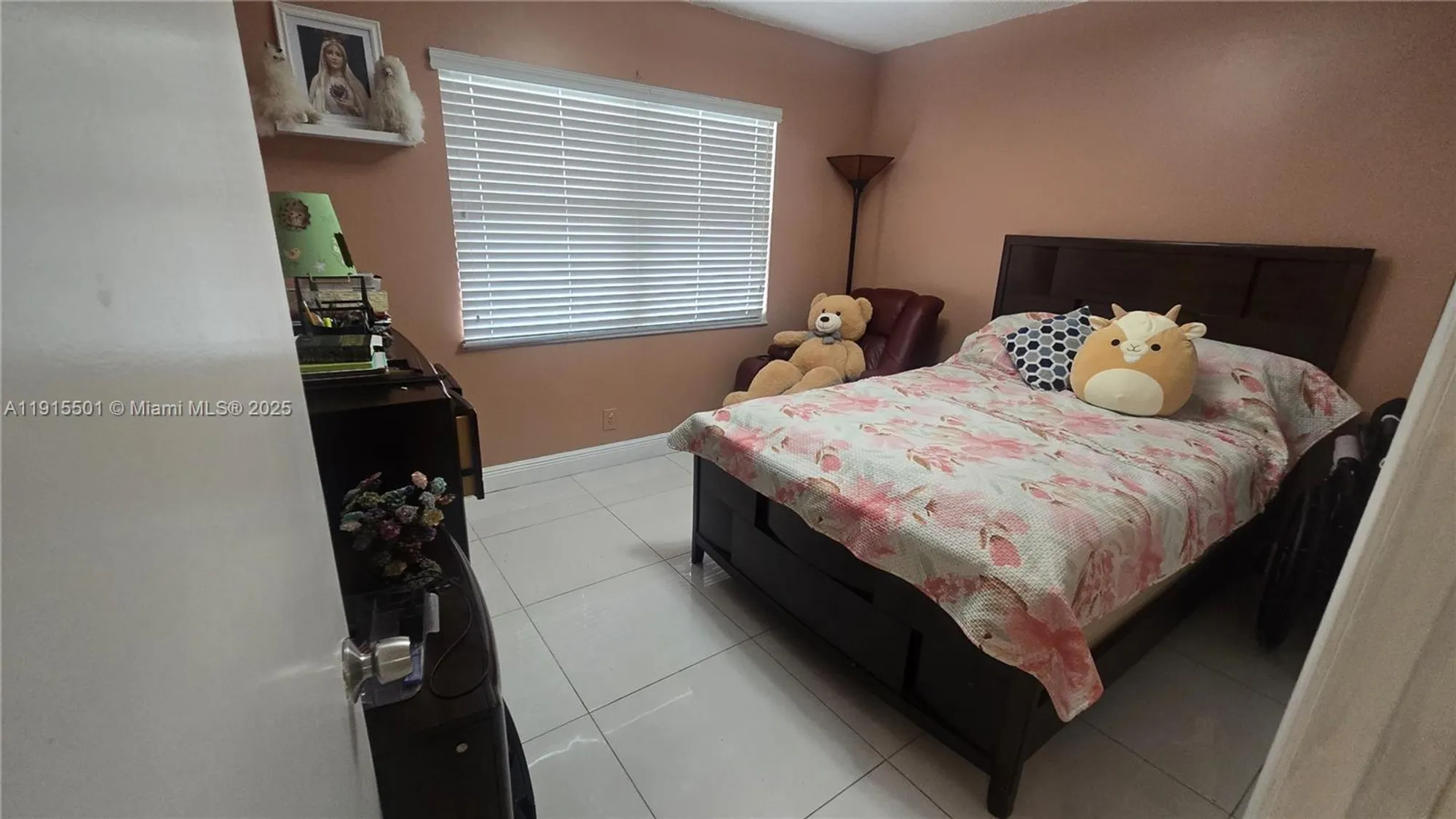 Property Slideshow image 17 of 22 | 12500 sw 5th ct 307m, Pembroke Pines, FL, 33027