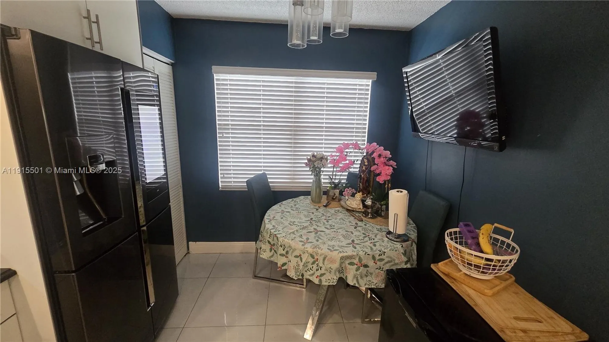 Property Slideshow image 5 of 22 | 12500 sw 5th ct 307m, Pembroke Pines, FL, 33027