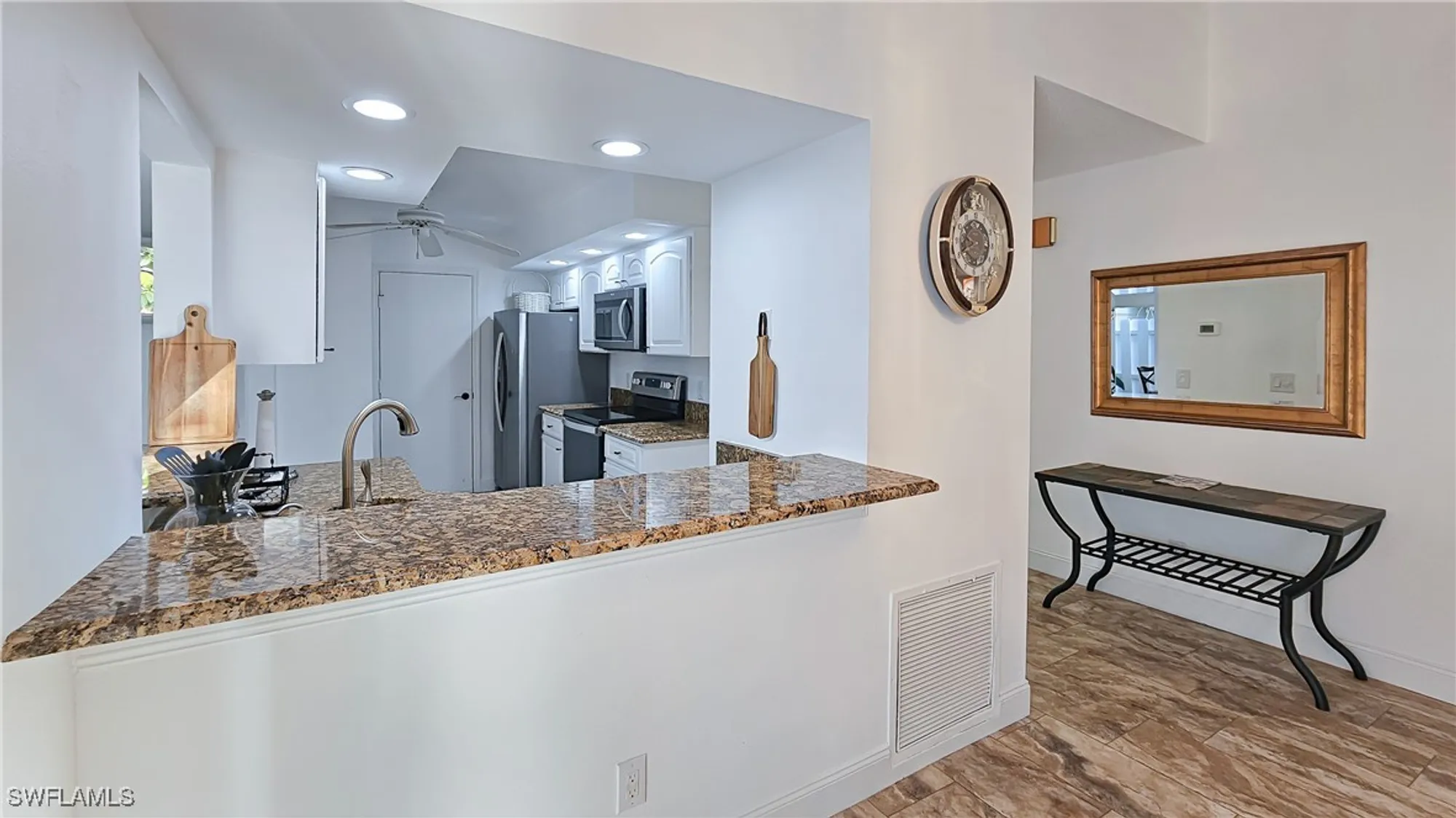 Property Slideshow image 17 of 50 | 14805 crooked pond ct, Fort Myers, FL, 33908