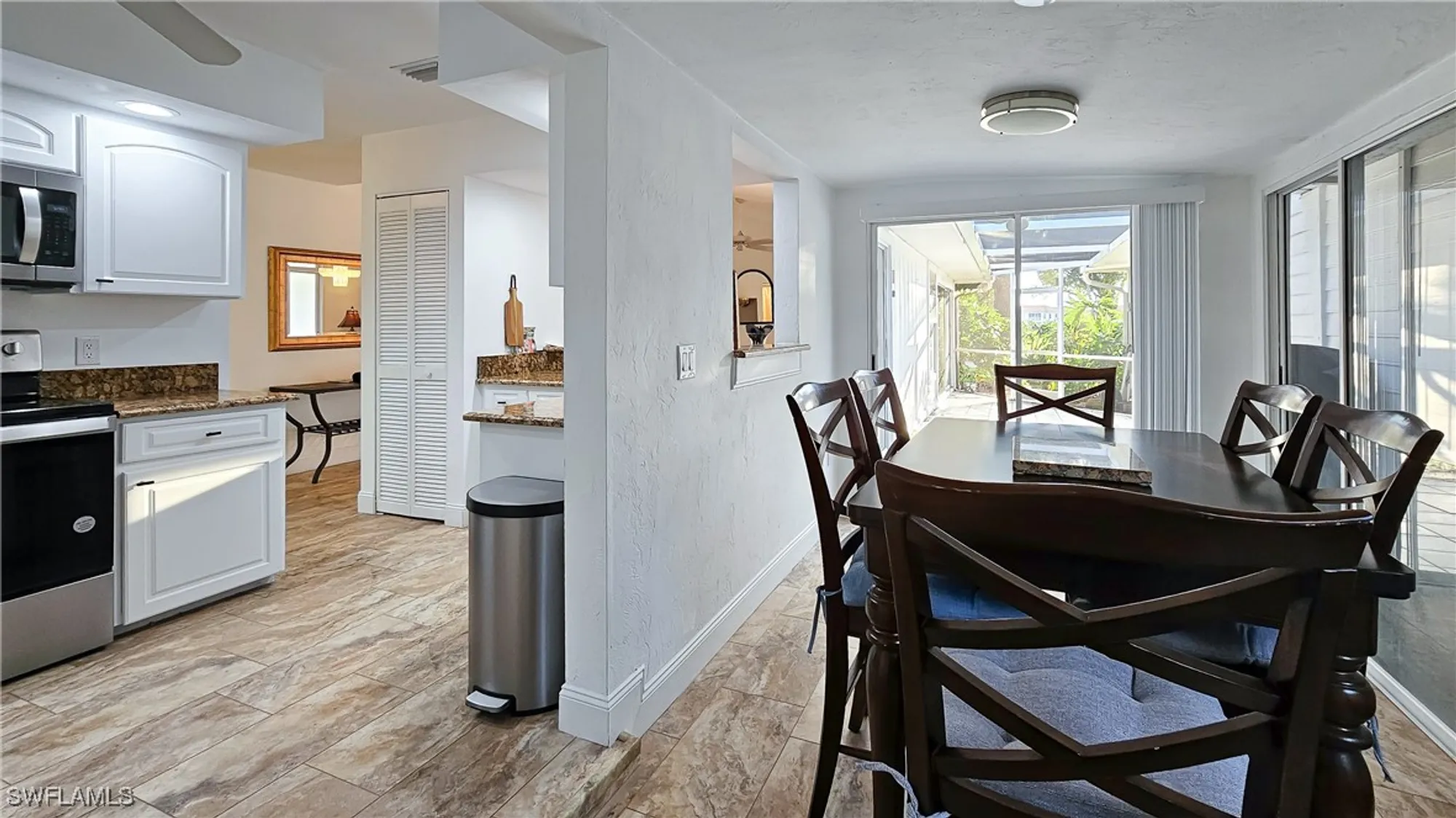 Property Slideshow image 18 of 50 | 14805 crooked pond ct, Fort Myers, FL, 33908