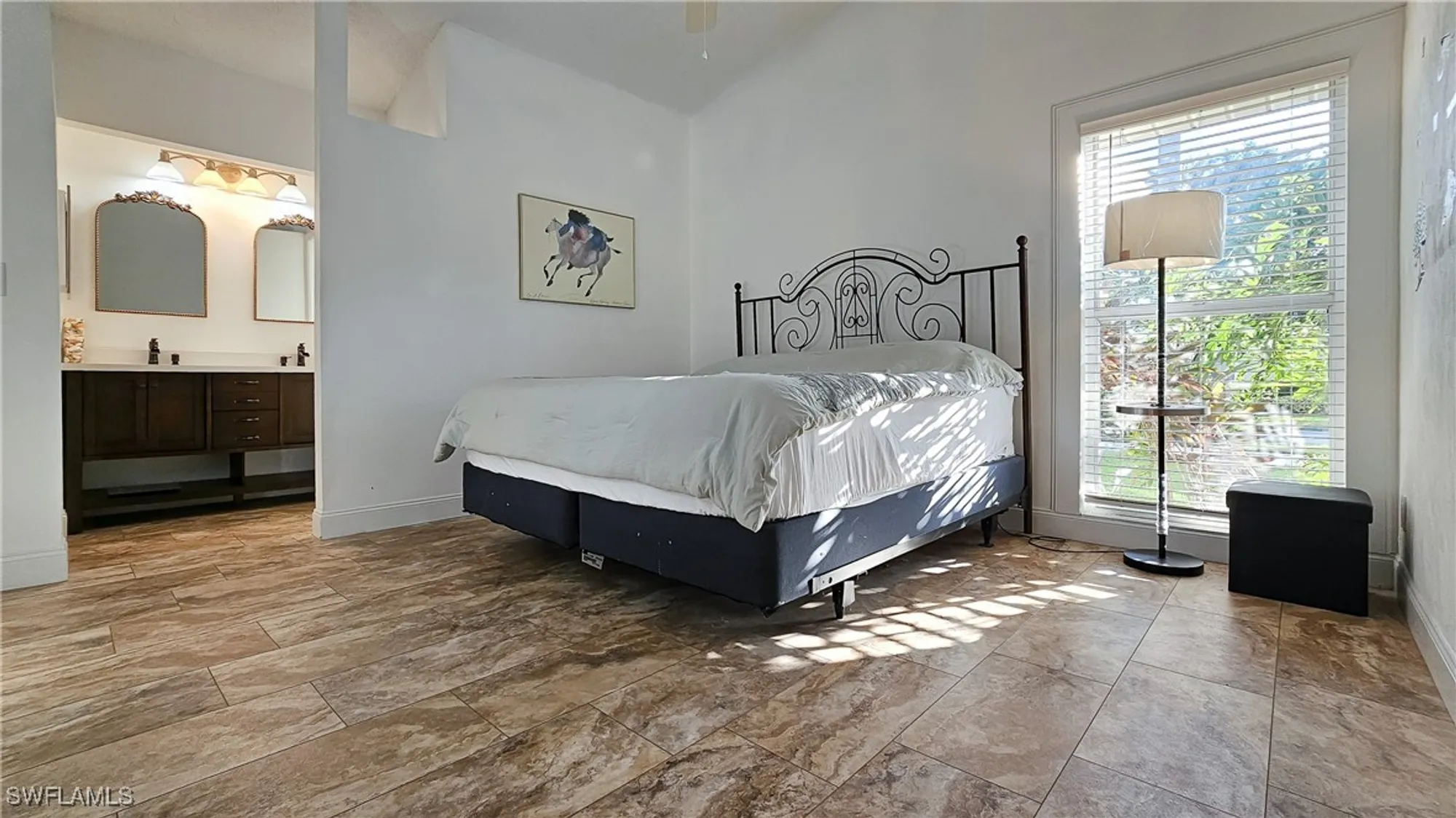 Property Slideshow image 12 of 50 | 14805 crooked pond ct, Fort Myers, FL, 33908