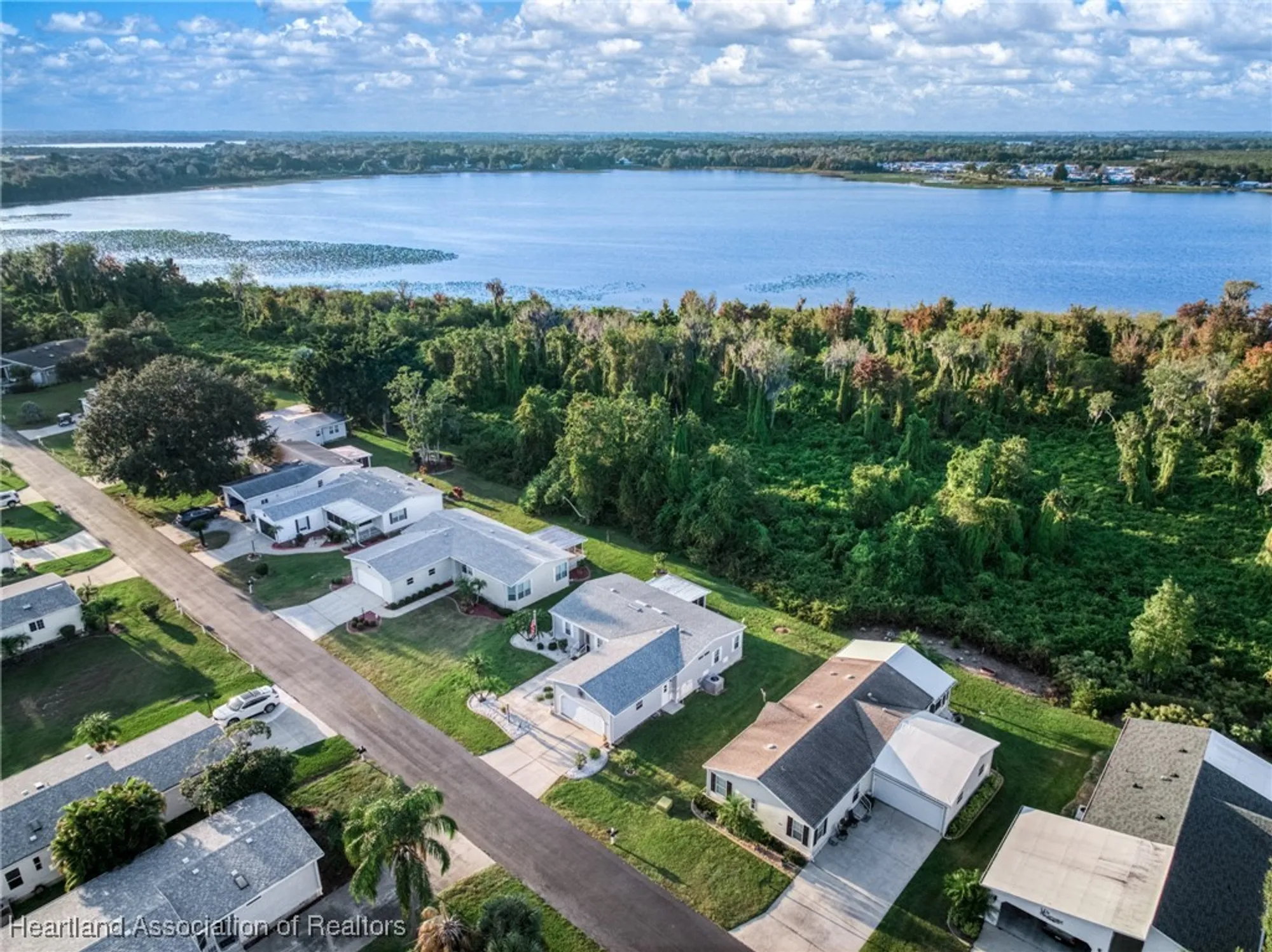 Property Slideshow image 38 of 47 | 2716 e waterview dr, Avon Park, FL, 33825