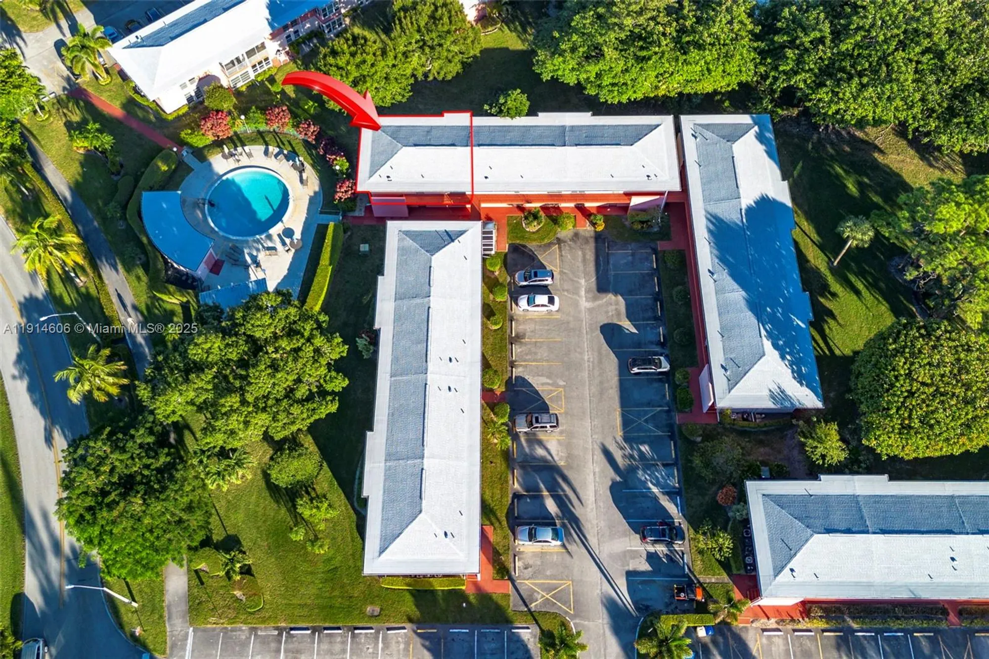 Property Slideshow image 44 of 53 | 18 golfs edge d, West Palm Beach, FL, 33417