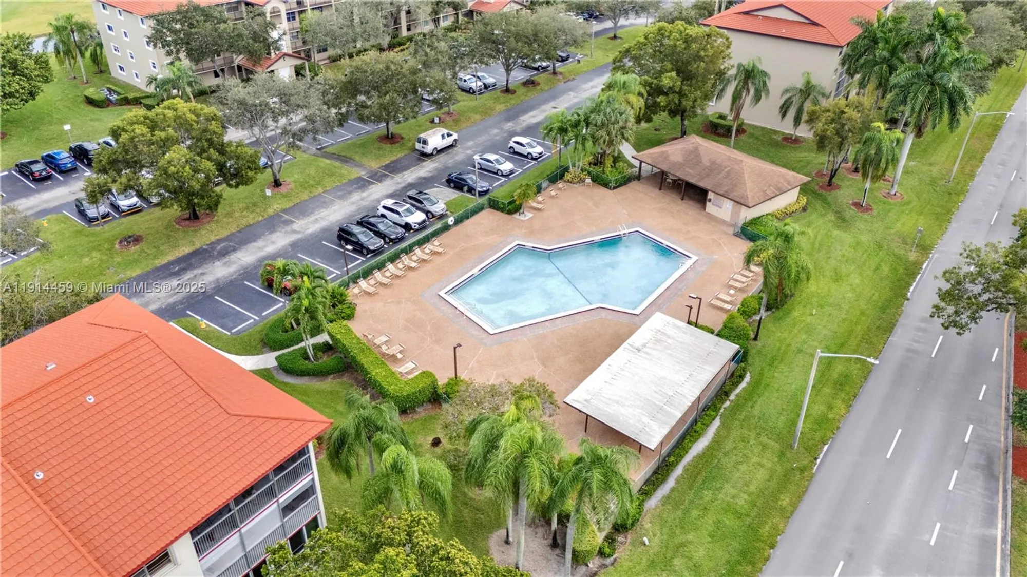 Property Slideshow image 38 of 41 | 1100 sw 130th ave h112, Pembroke Pines, FL, 33027