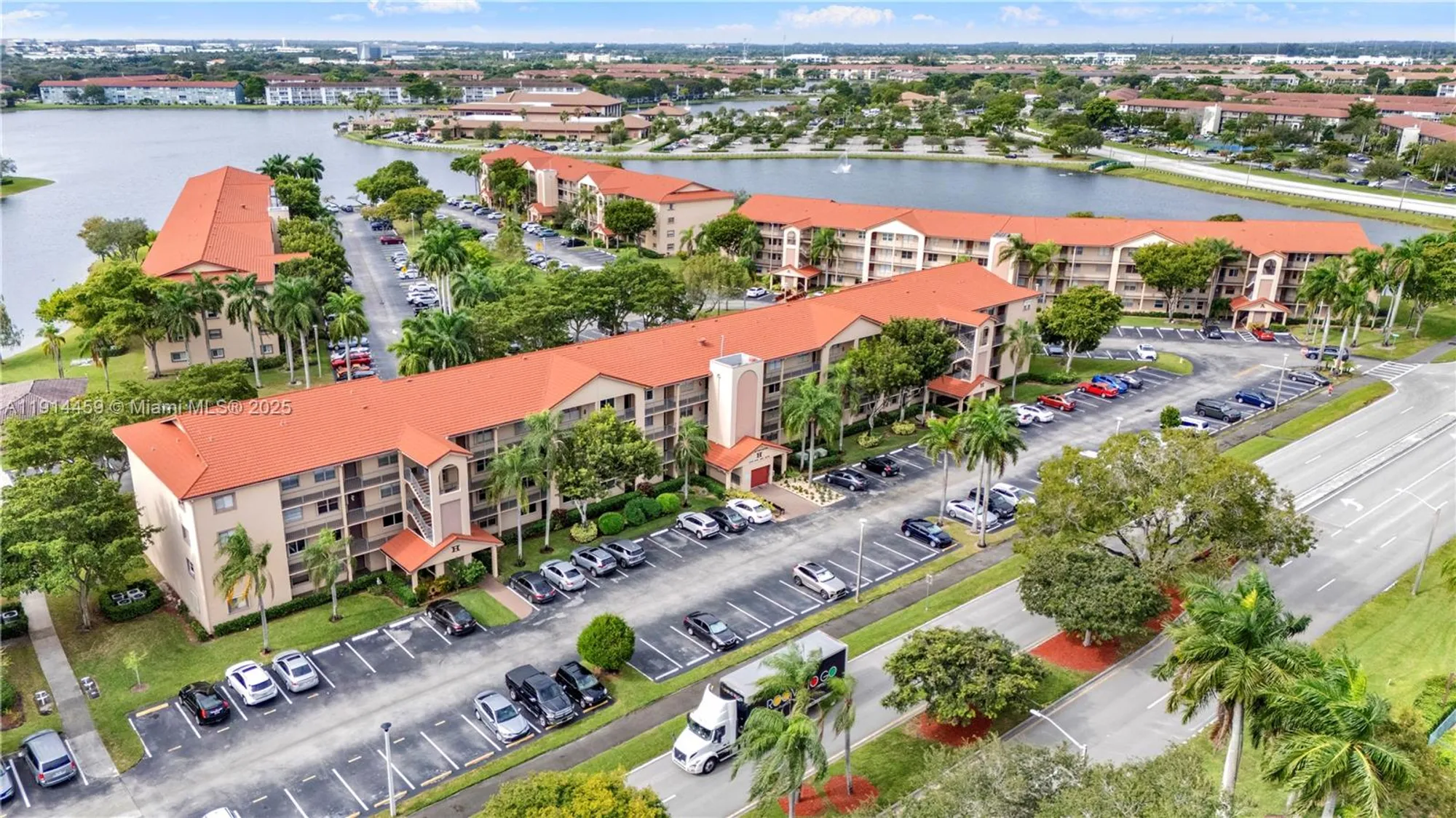 Property Slideshow image 33 of 41 | 1100 sw 130th ave h112, Pembroke Pines, FL, 33027