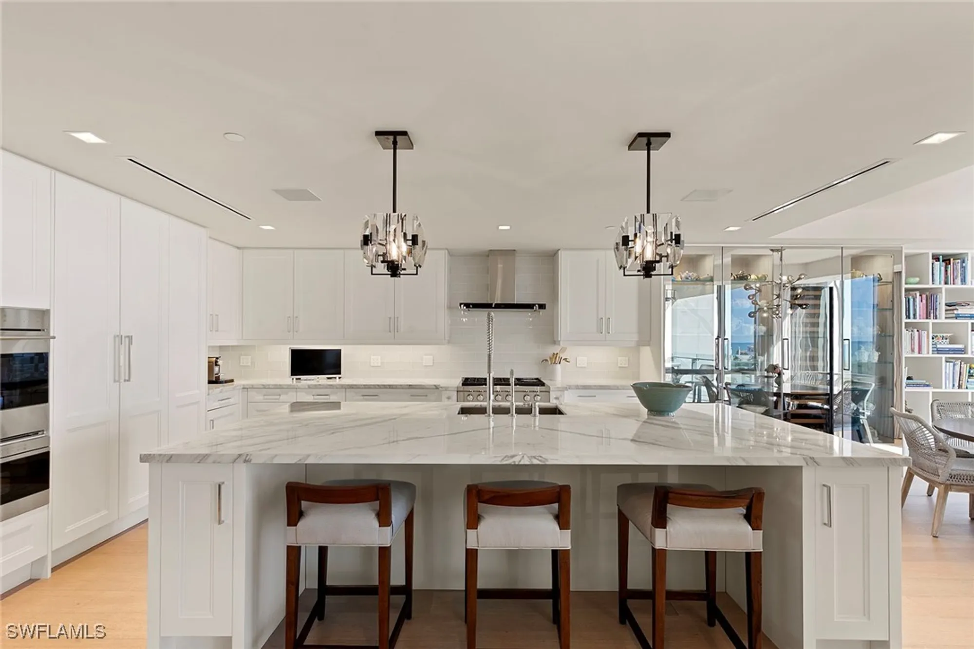 Property Slideshow image 10 of 50 | 6897 grenadier blvd 902, Naples, FL, 34108