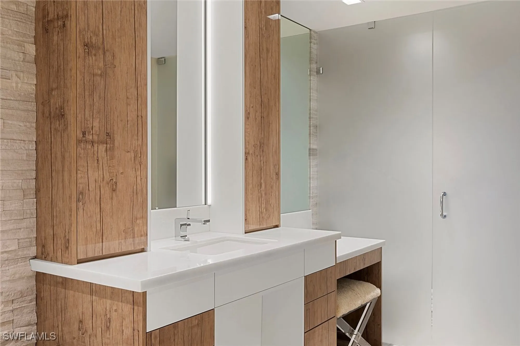 Property Slideshow image 29 of 50 | 6897 grenadier blvd 902, Naples, FL, 34108