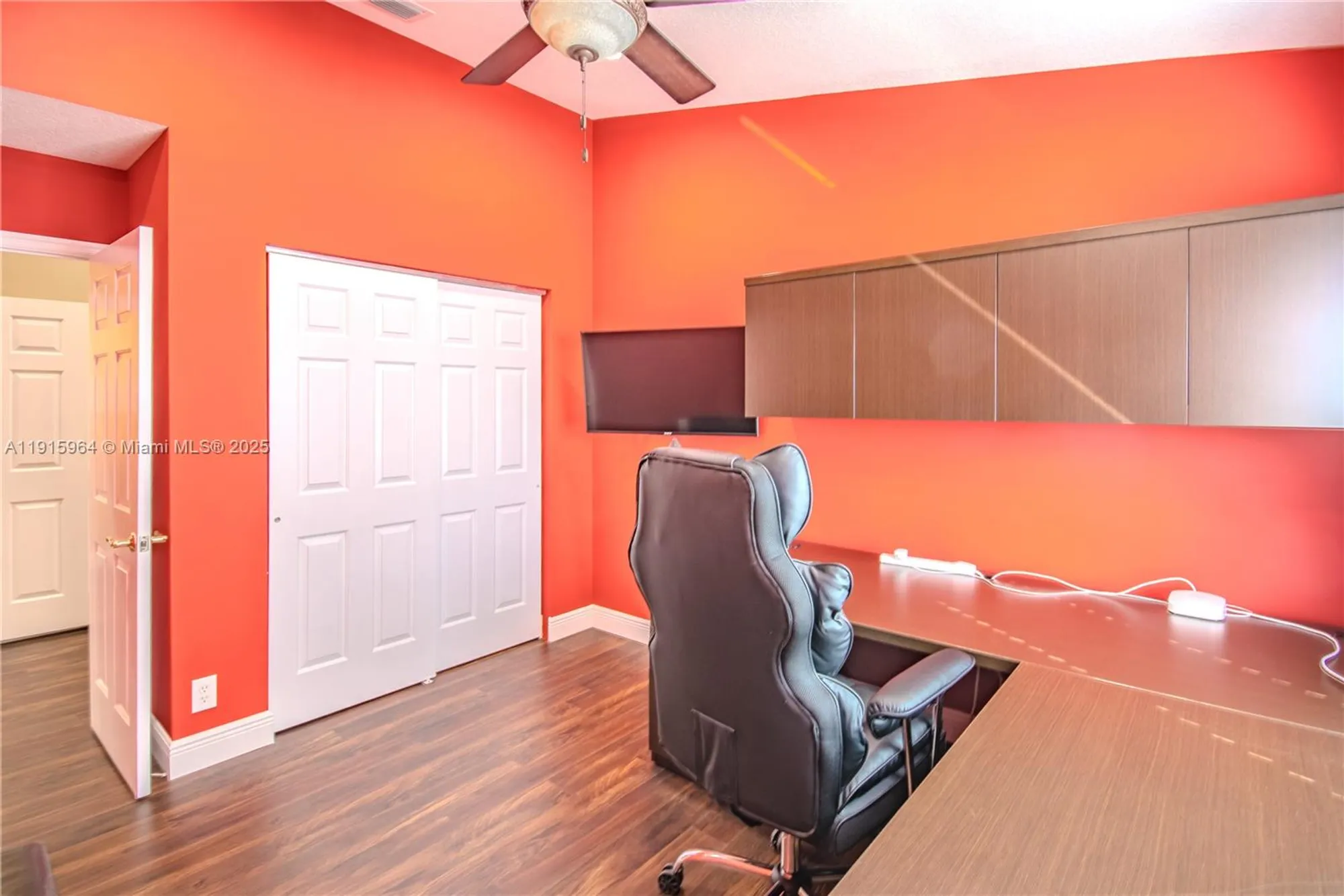 Property Slideshow image 19 of 39 | 11557 bristol wood ave, Boynton Beach, FL, 33437