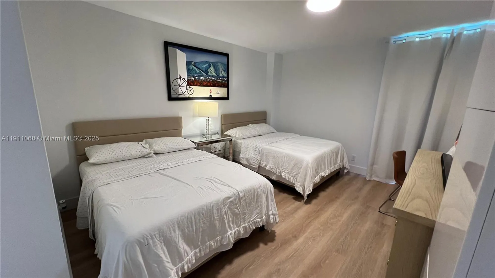 Property Slideshow image 6 of 10 | 20500 w country club dr apt 117, Aventura, FL, 33180