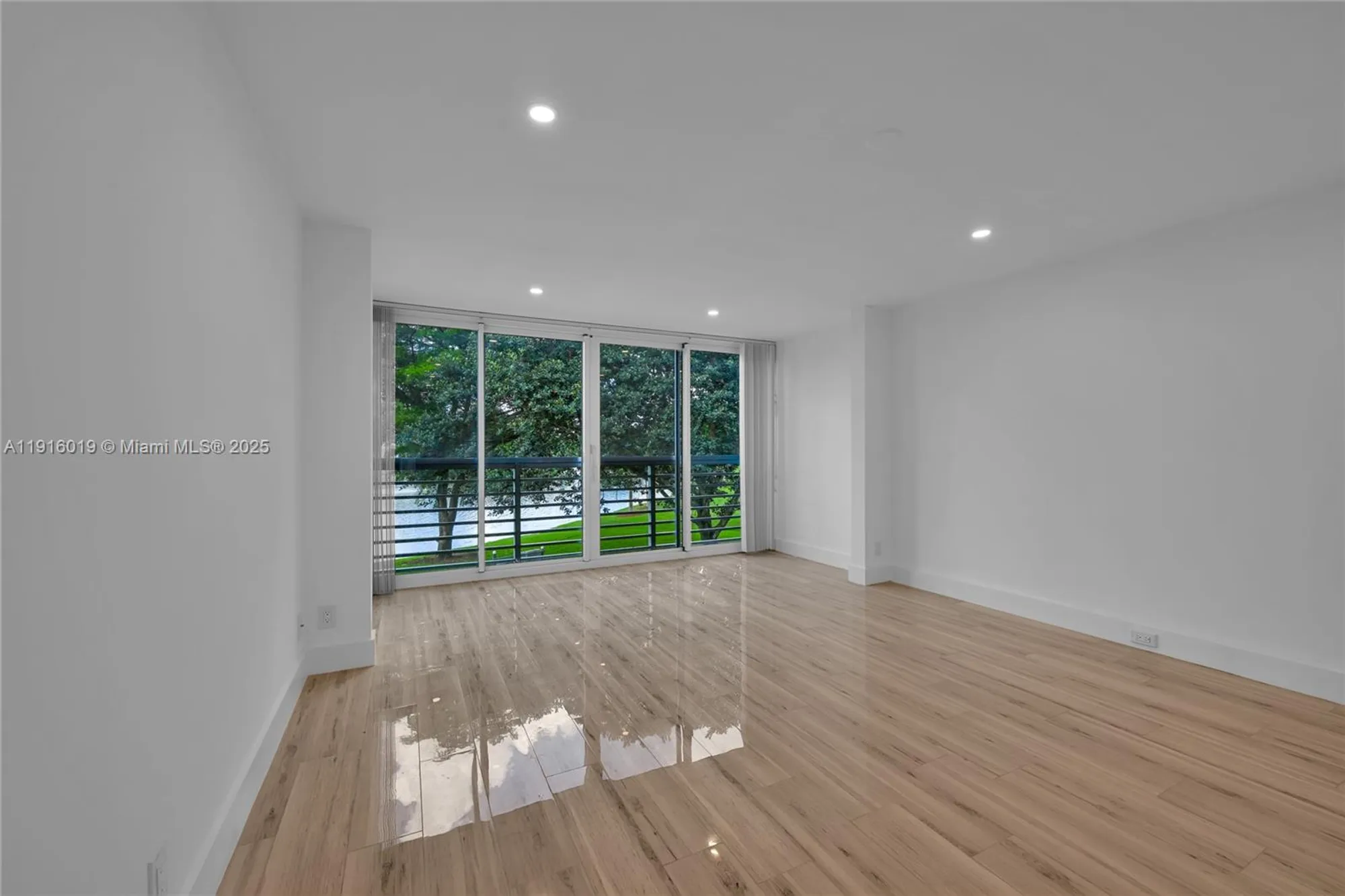 Property Slideshow image 16 of 41 | 1703 andros isle g2, Coconut Creek, FL, 33066