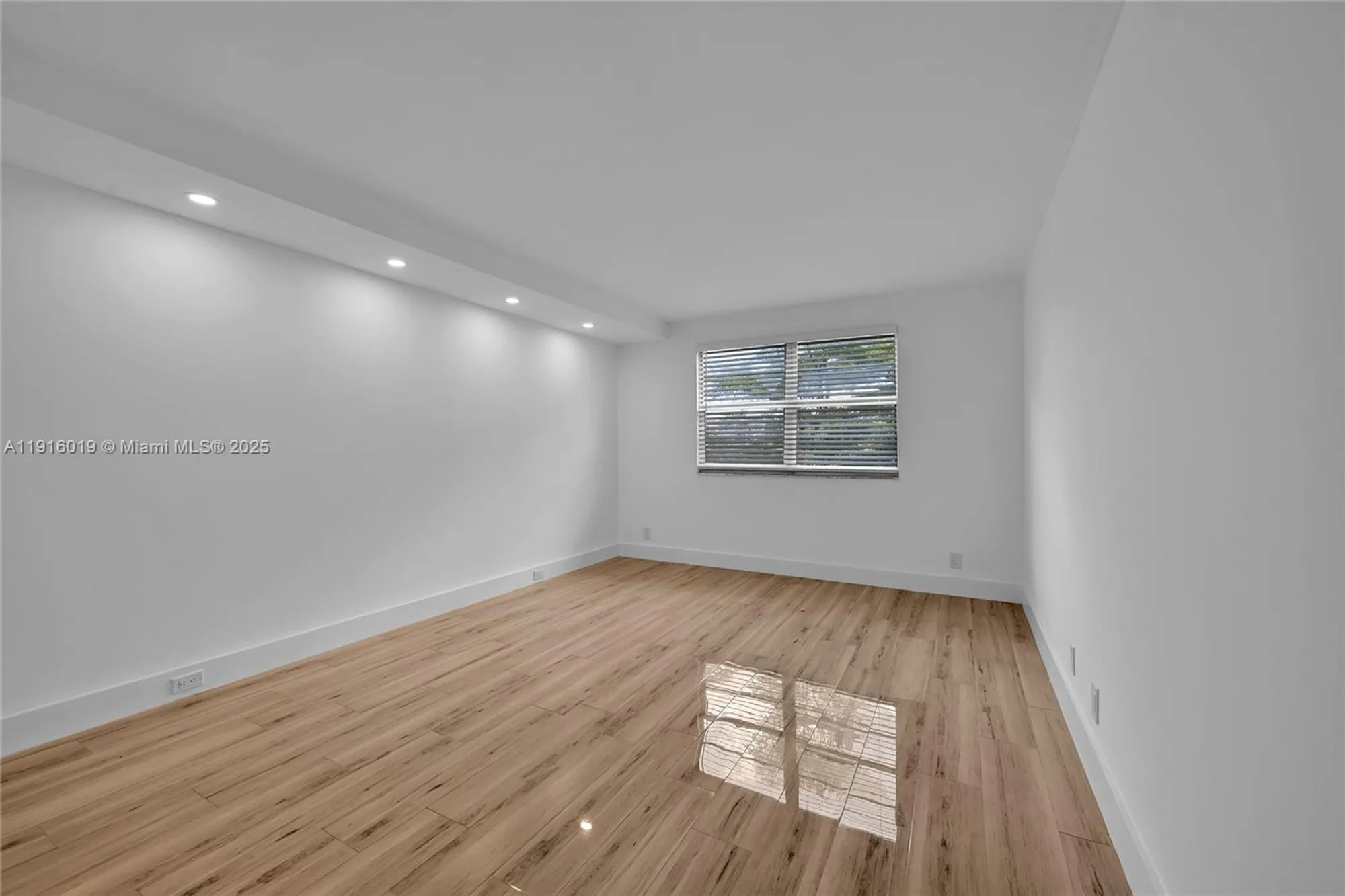 Property Slideshow image 30 of 41 | 1703 andros isle g2, Coconut Creek, FL, 33066