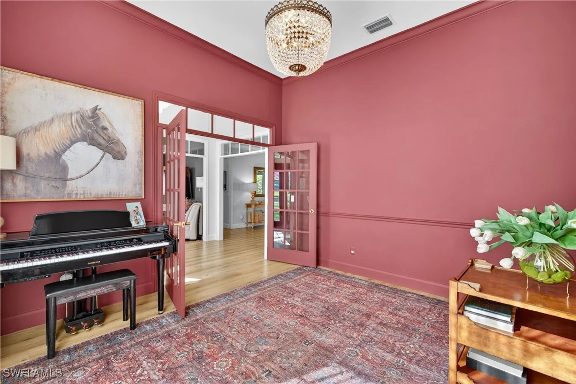 Property Slideshow image 16 of 33 | 263 silverado dr, Naples, FL, 34119