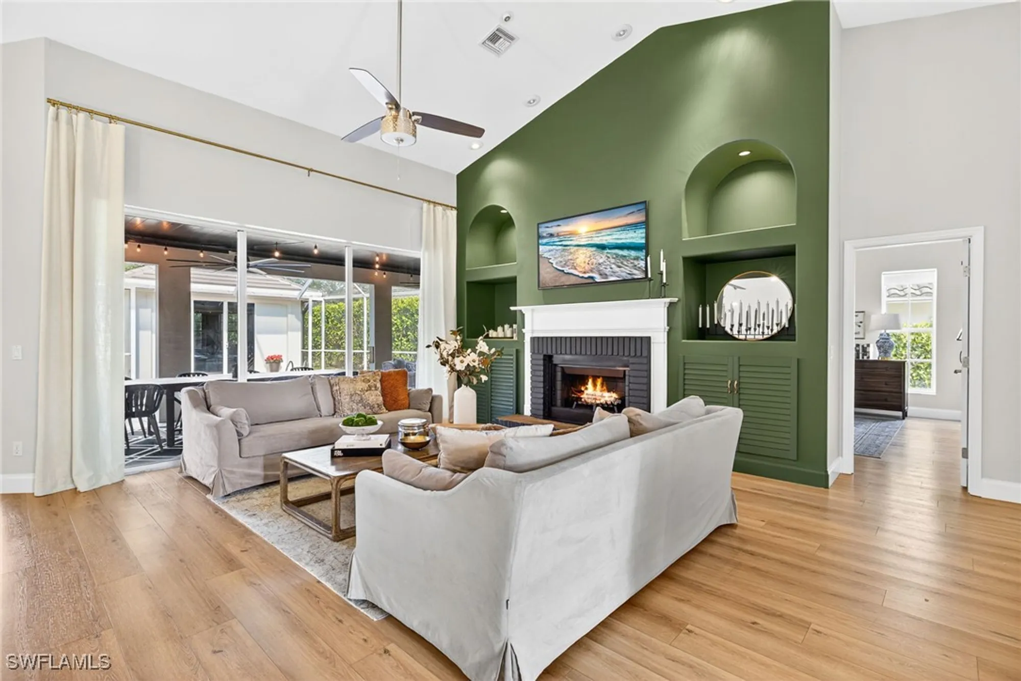 Property Slideshow image 7 of 33 | 263 silverado dr, Naples, FL, 34119