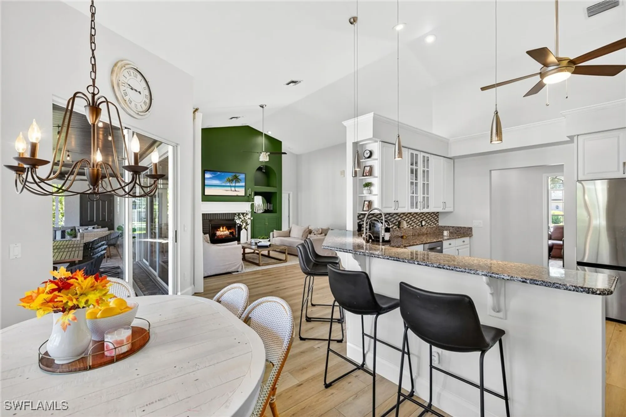 Property Slideshow image 9 of 33 | 263 silverado dr, Naples, FL, 34119