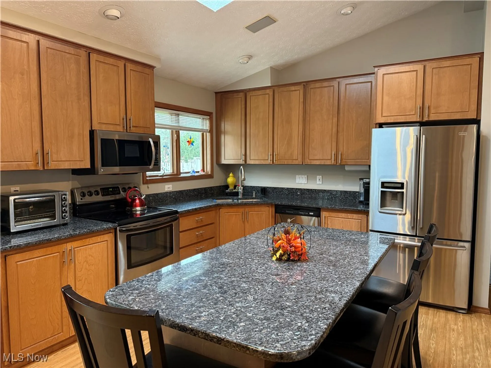 Property Slideshow image 11 of 37 | 32913 woodstone cir, North Ridgeville, OH, 44039