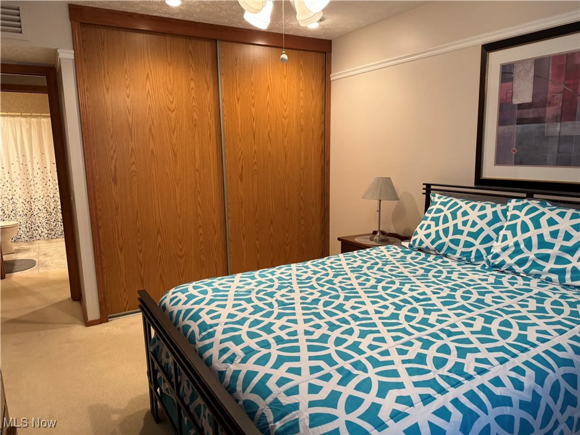 Property Slideshow image 25 of 37 | 32913 woodstone cir, North Ridgeville, OH, 44039