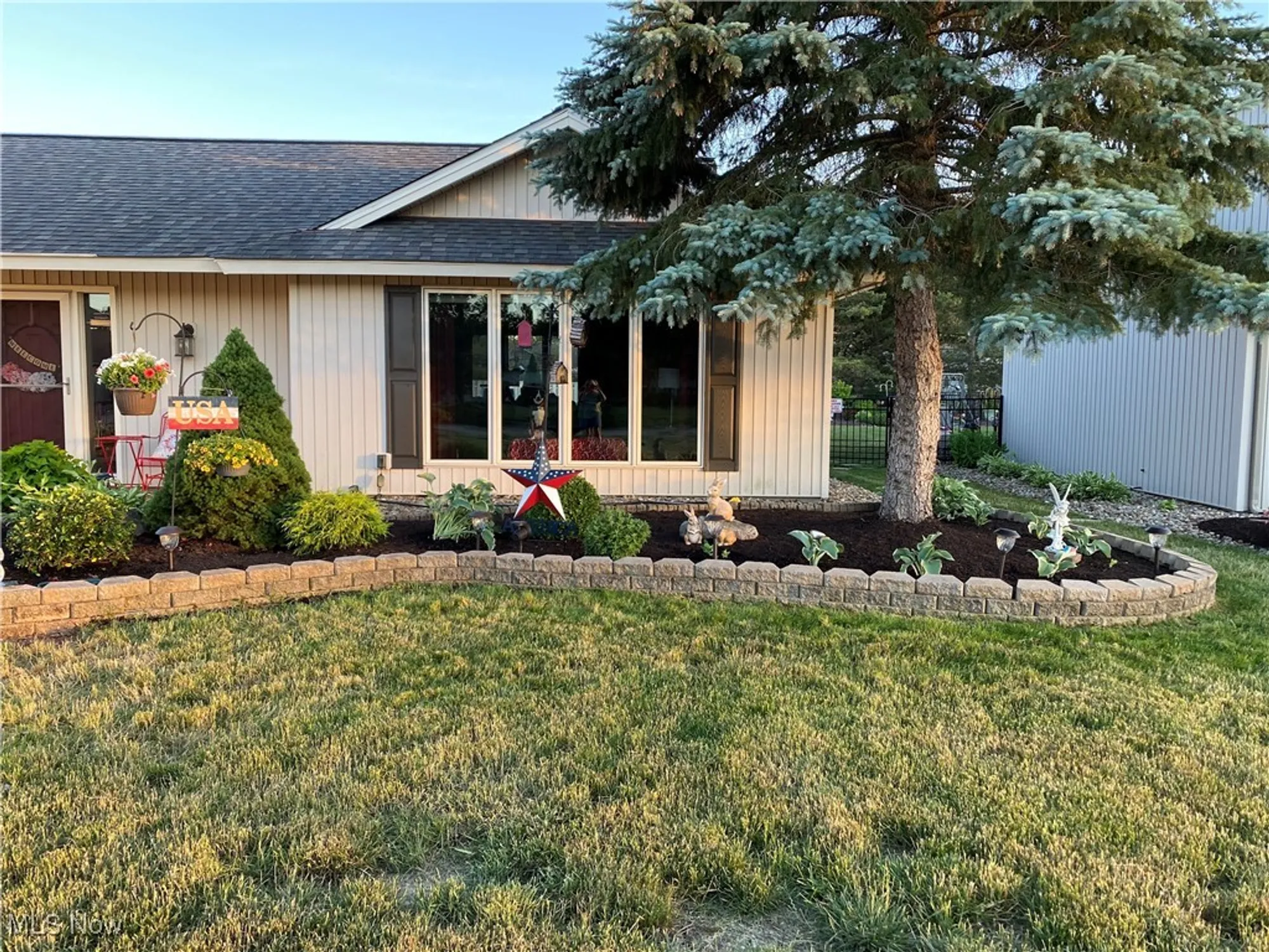 Property Slideshow image 35 of 37 | 32913 woodstone cir, North Ridgeville, OH, 44039