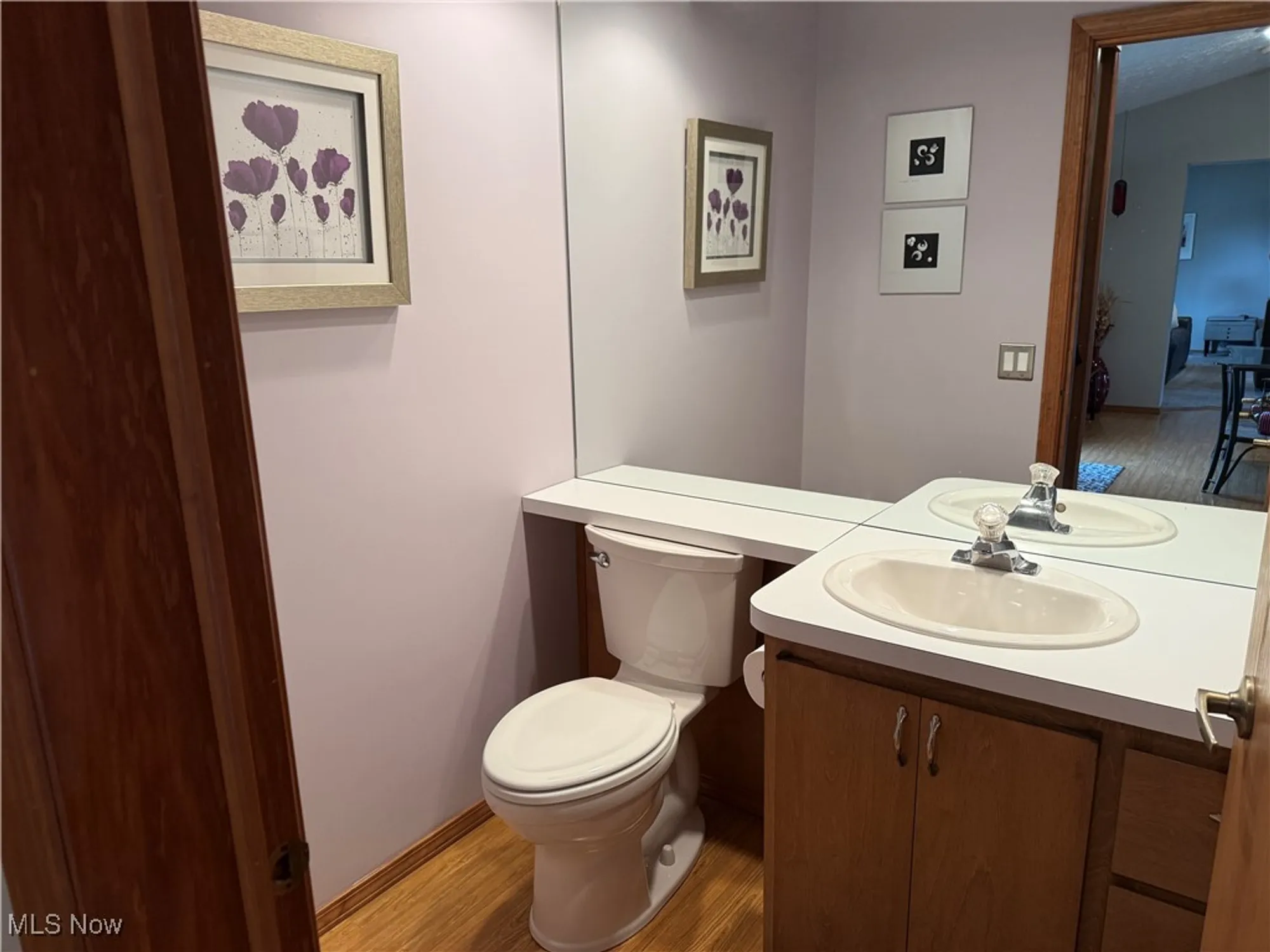 Property Slideshow image 31 of 37 | 32913 woodstone cir, North Ridgeville, OH, 44039