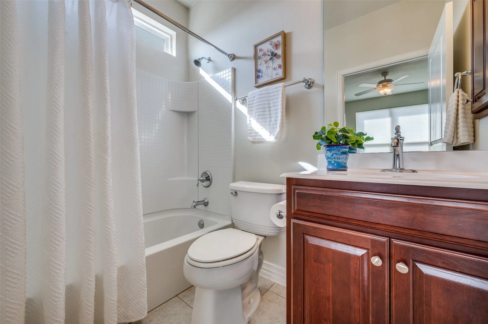 Property Slideshow image 17 of 30 | 1175 harbor springs dr, Frisco, TX, 75036