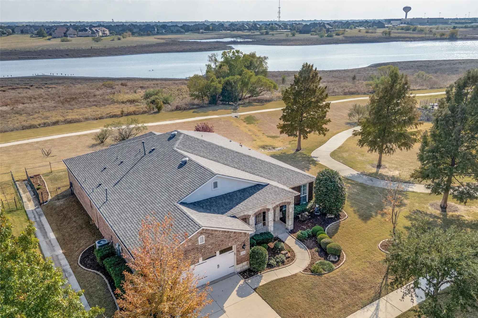 Property Slideshow image 27 of 30 | 1175 harbor springs dr, Frisco, TX, 75036